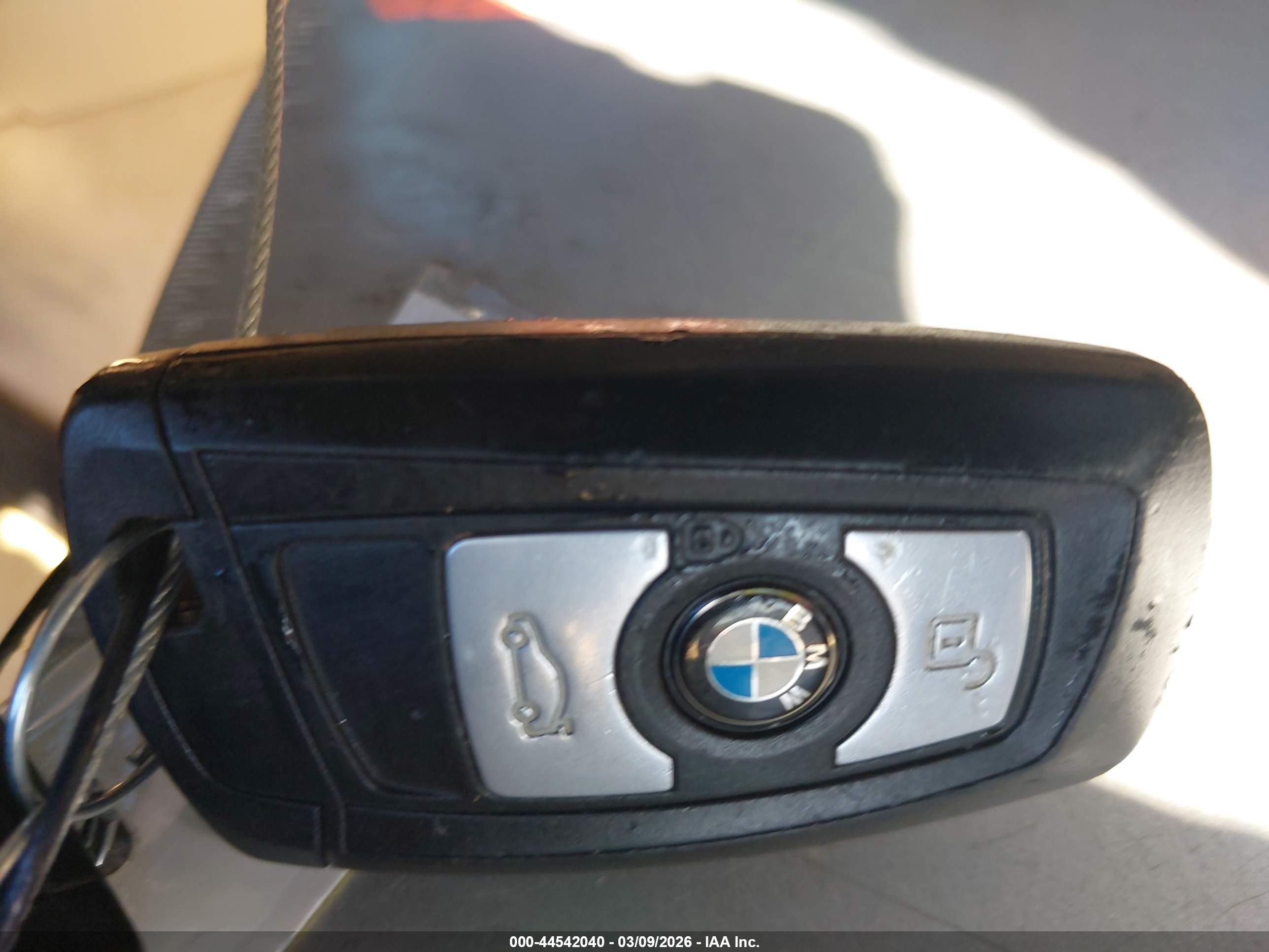 2014 Bmw 328i Xdrive White vin: WBA3B5C59EP540373