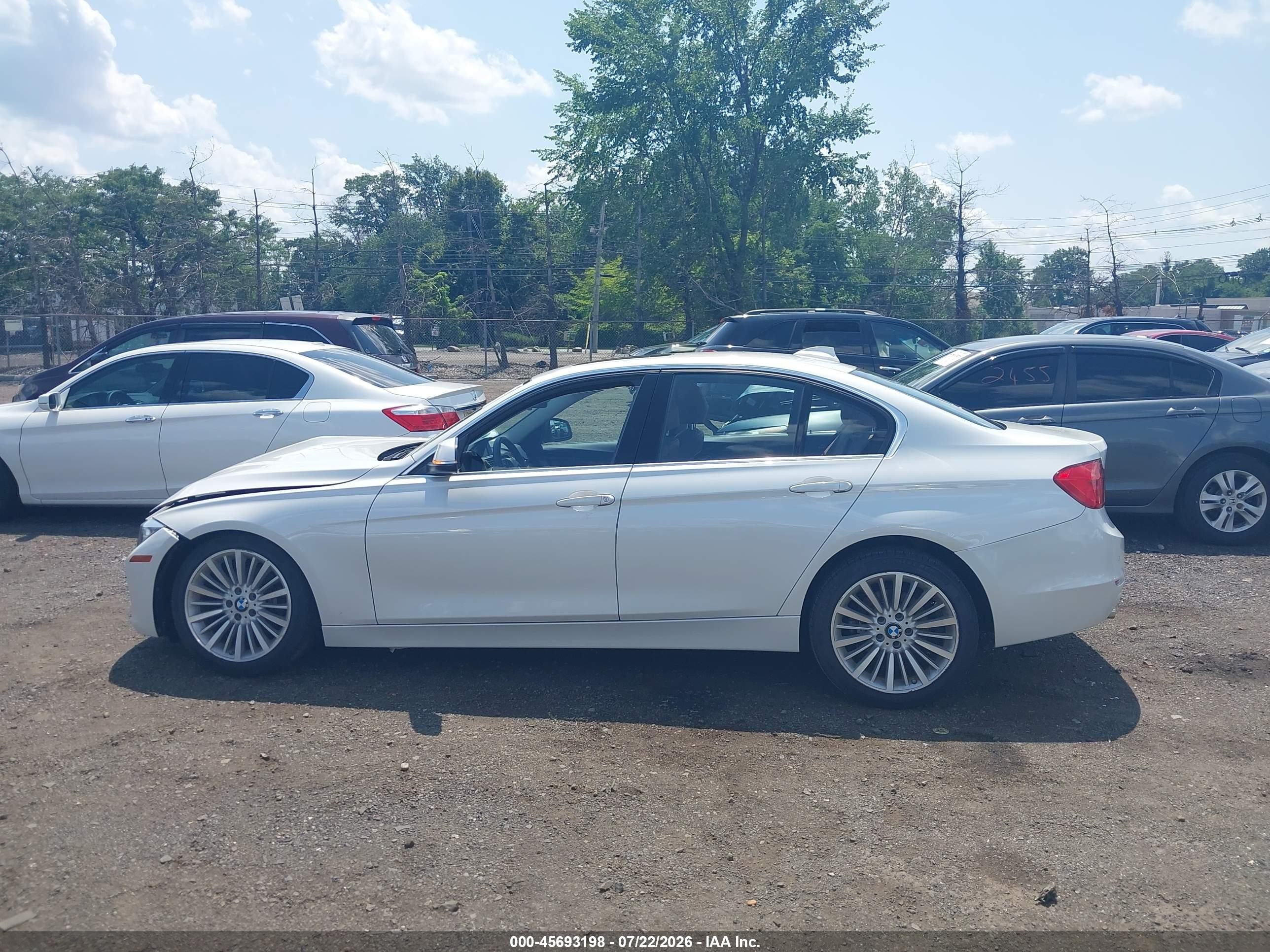 2014 Bmw 328i Xdrive White vin: WBA3B5C59EP540681