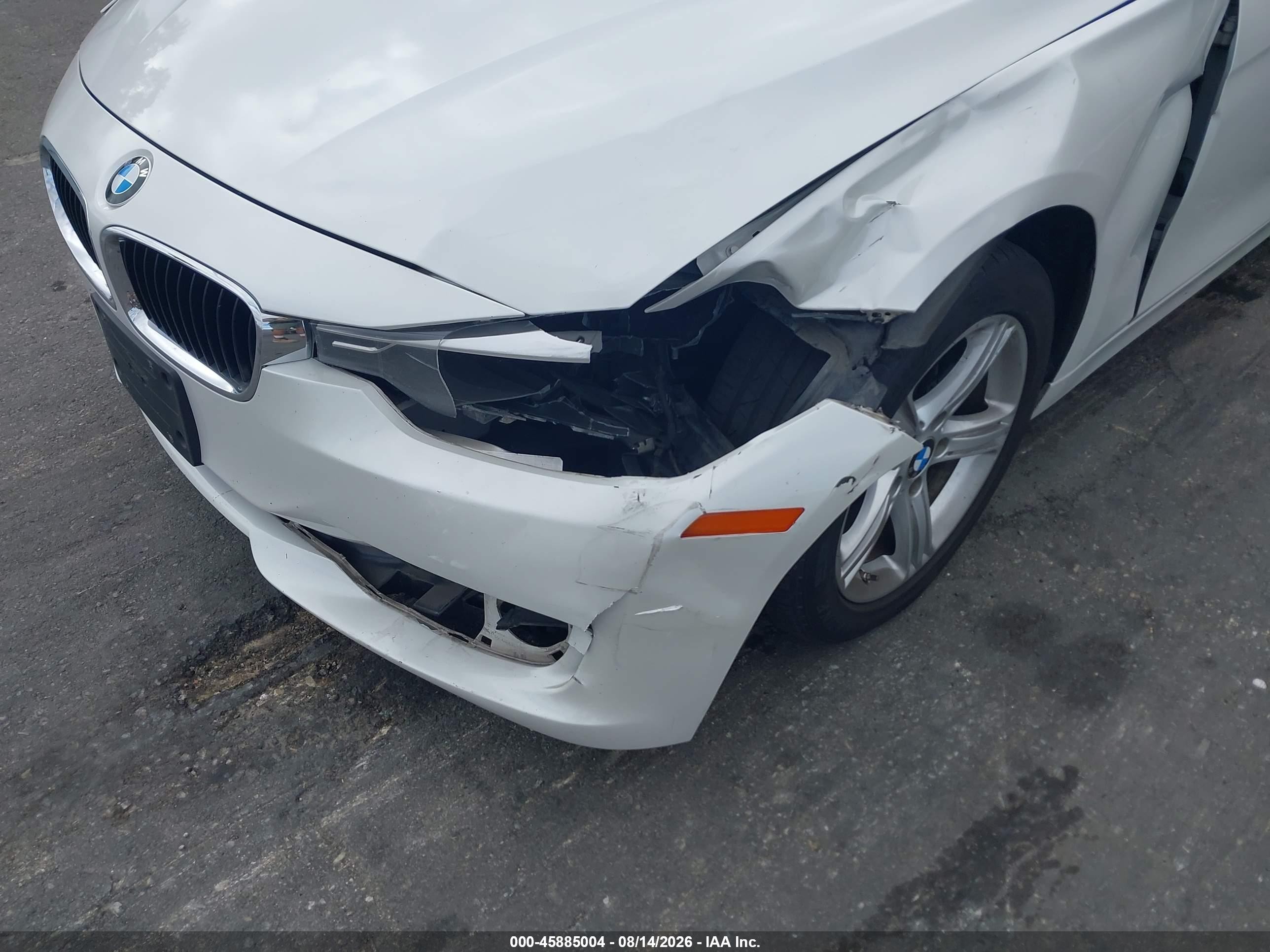 2015 Bmw 328i Xdrive White vin: WBA3B5C59FF959489