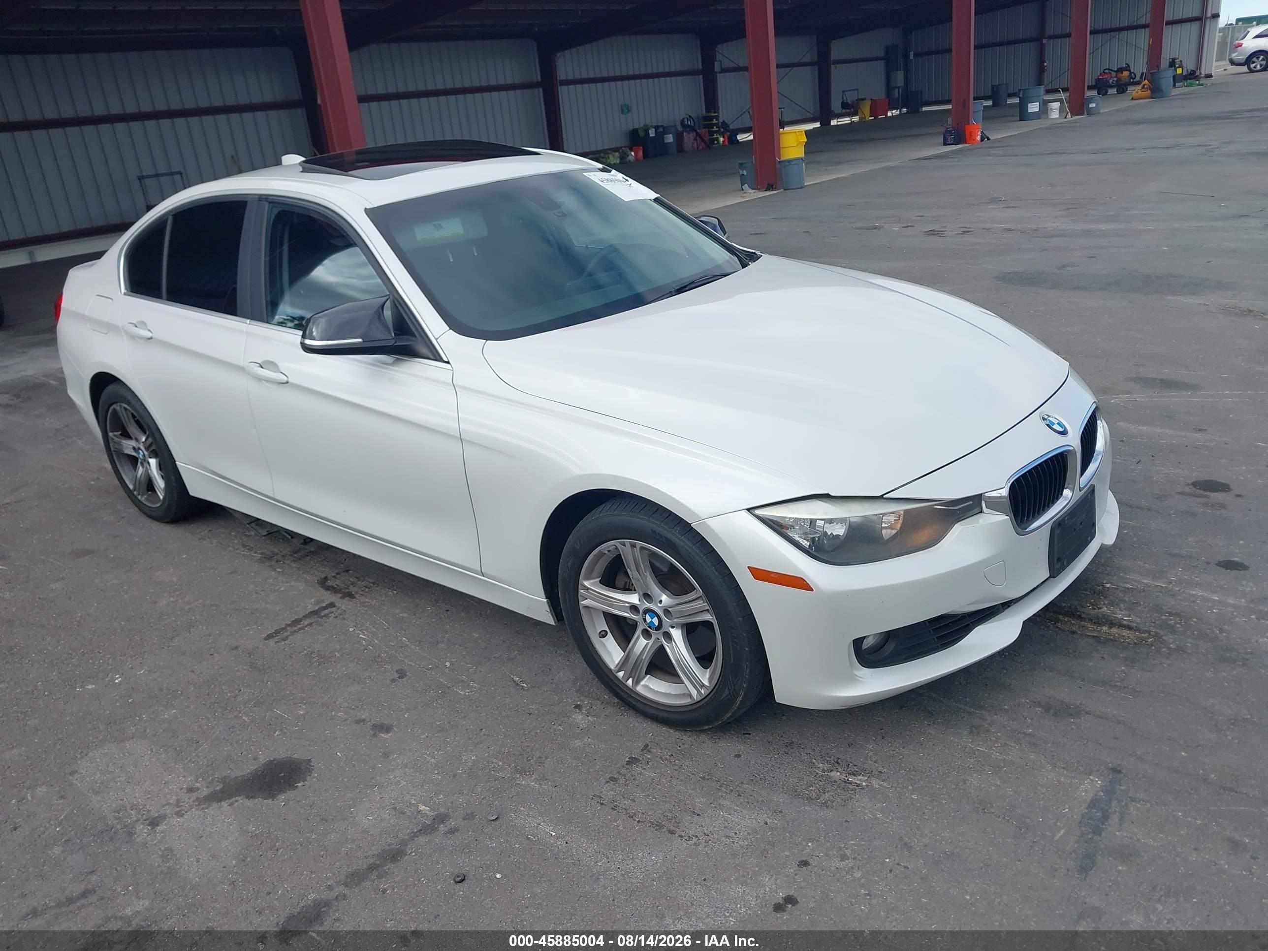 2015 Bmw 328i Xdrive White vin: WBA3B5C59FF959489