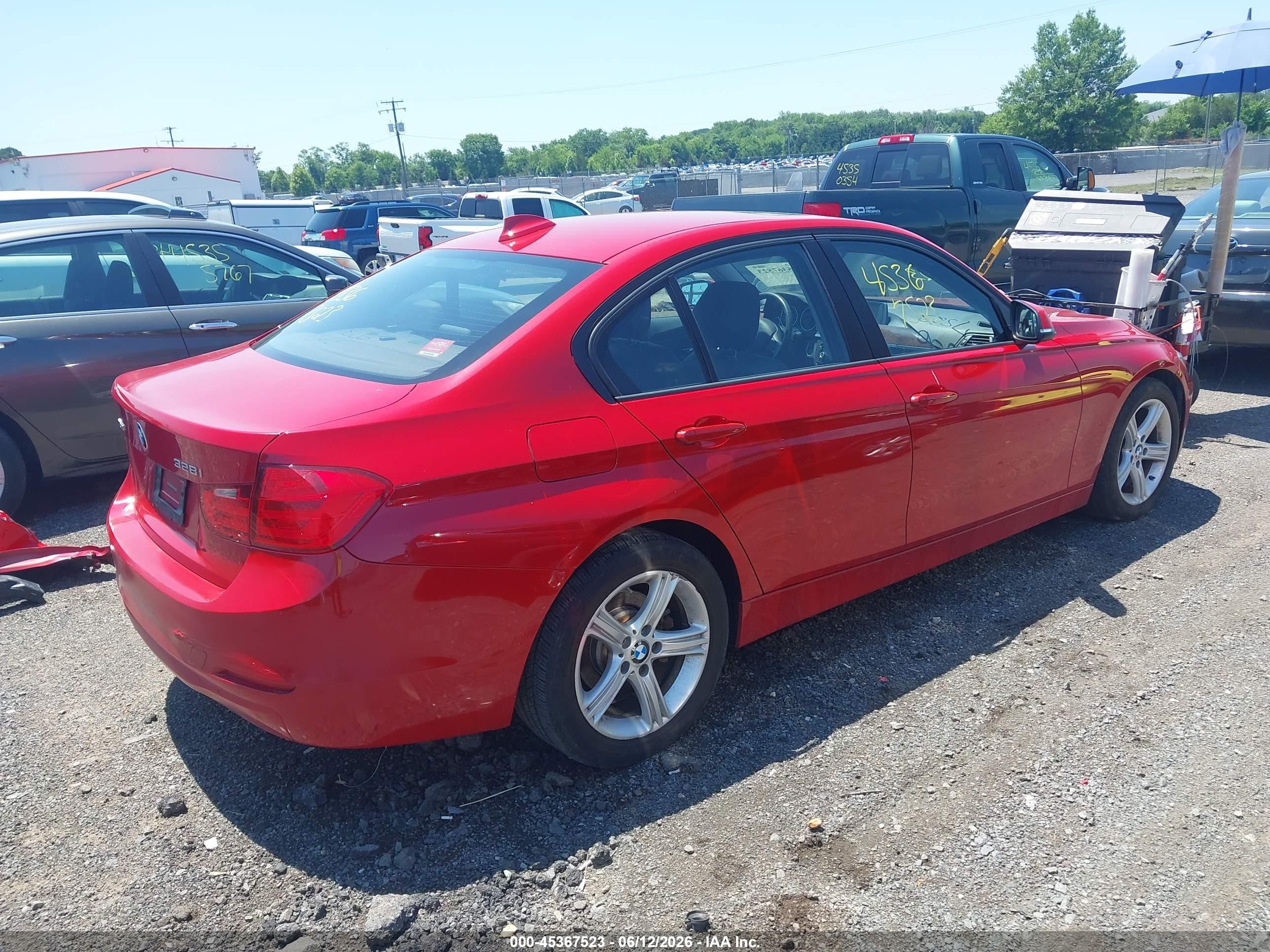 2013 Bmw 328i Xdrive Red vin: WBA3B5G50DNS05488