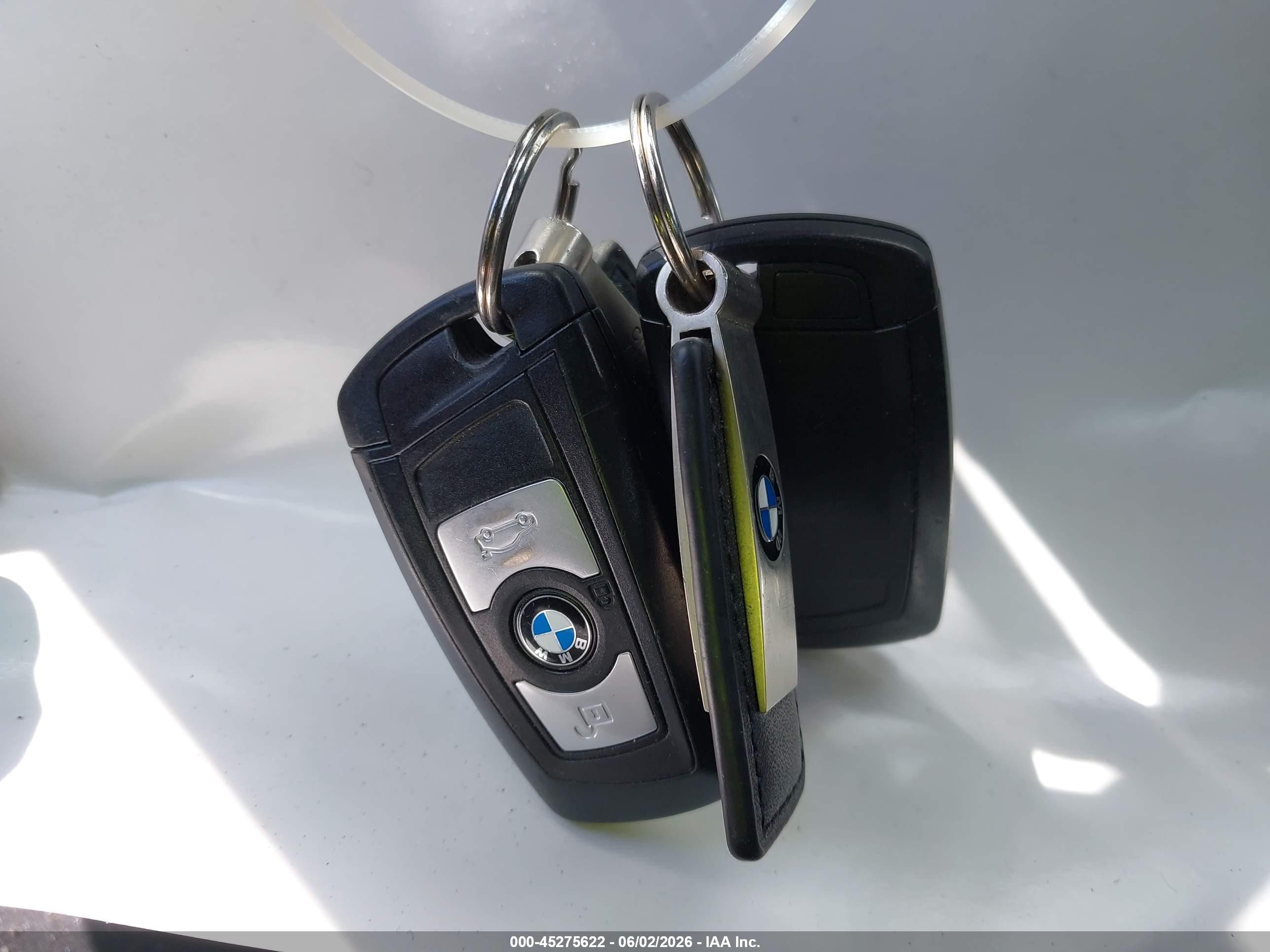 2015 Bmw 328i Xdrive Серый vin: WBA3B5G50FNS15568