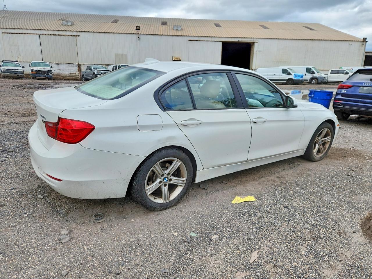 2013 Bmw 328 Xi Sulev White vin: WBA3B5G51DNS04219