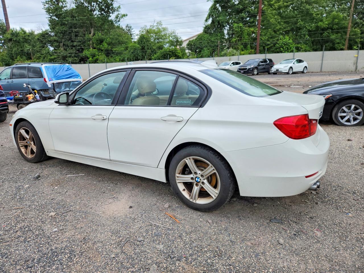 2013 Bmw 328 Xi Sulev White vin: WBA3B5G51DNS04219