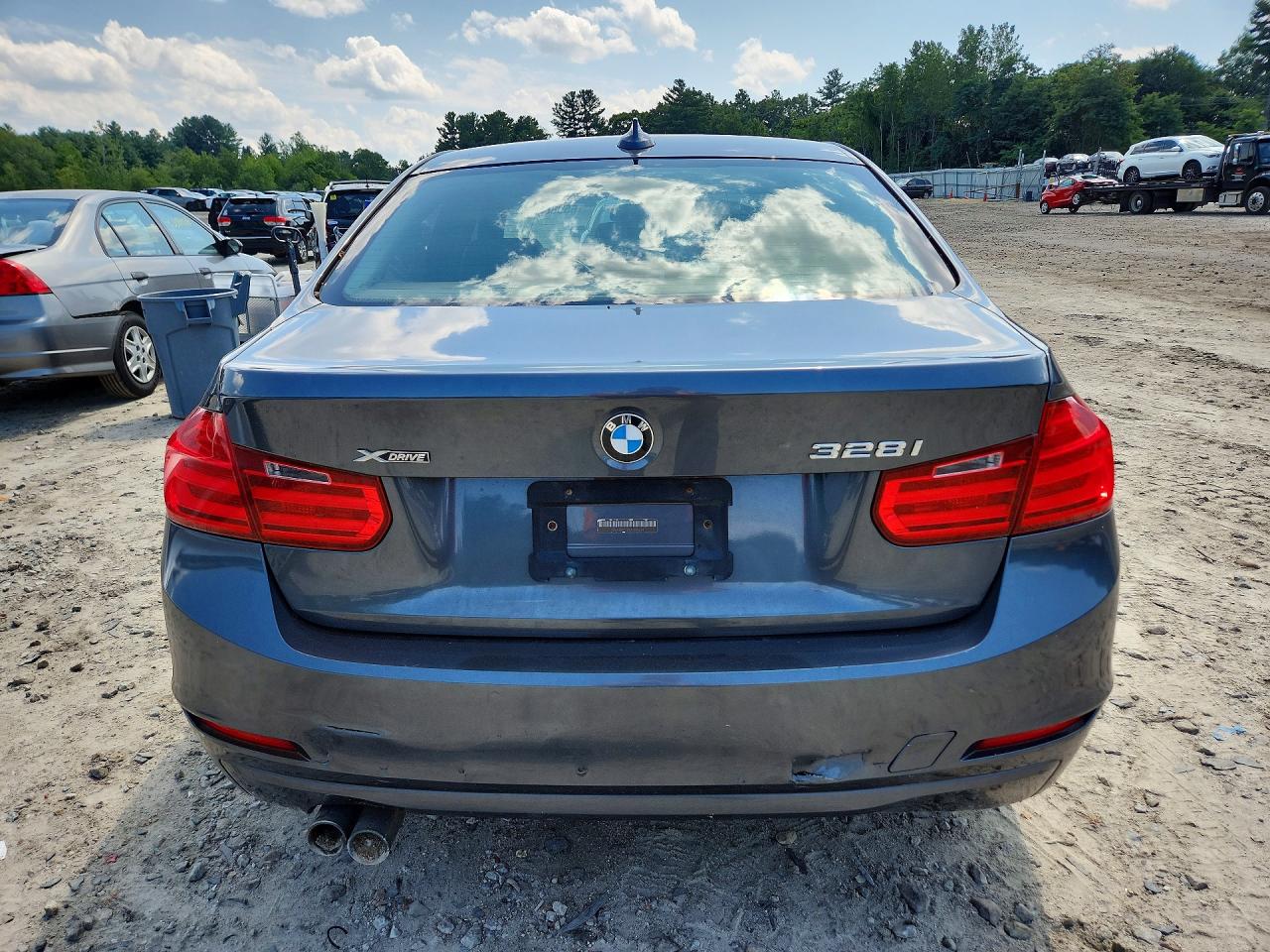 2014 Bmw 328 Xi Sulev Gray vin: WBA3B5G51ENS06683