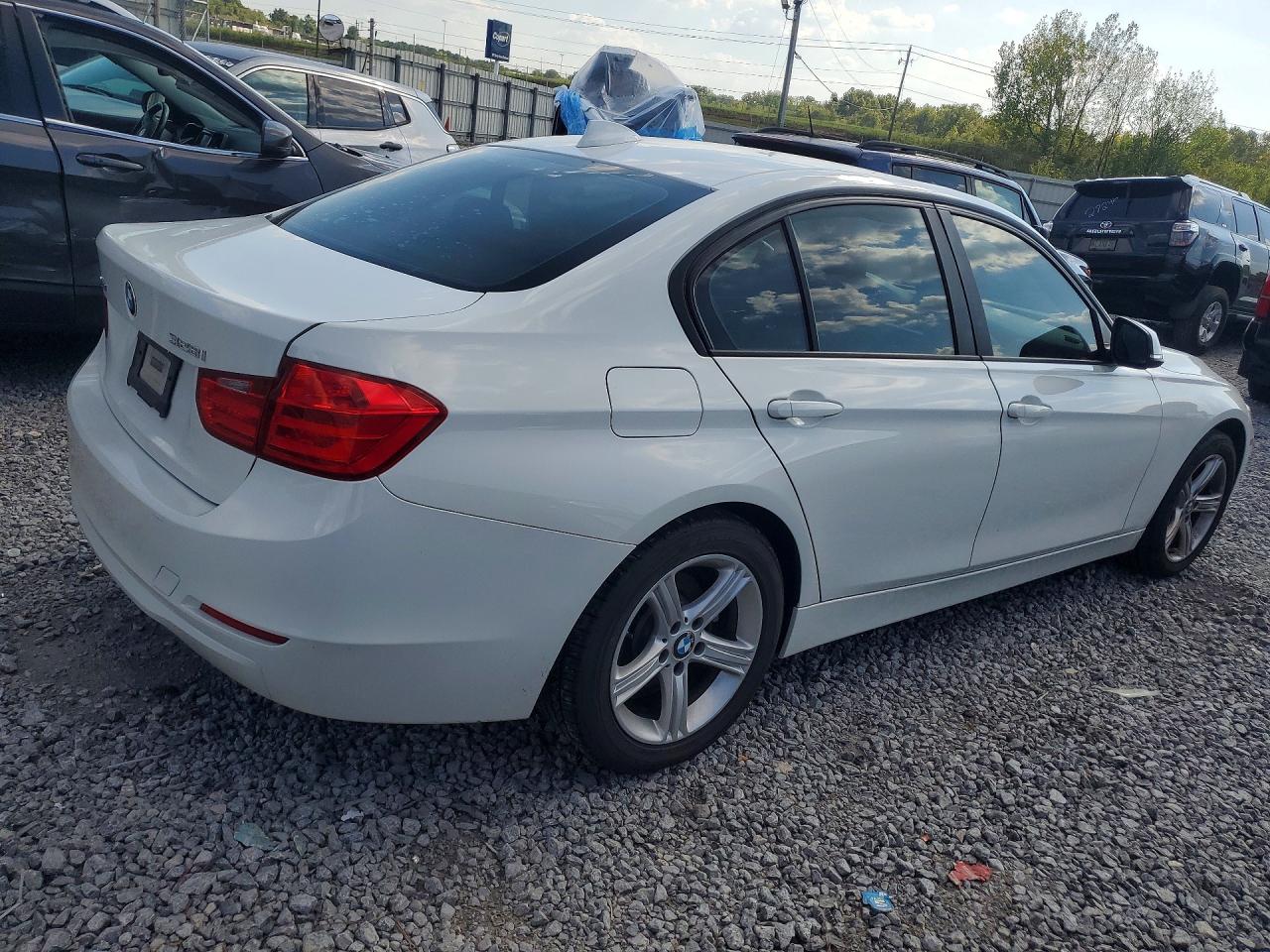 2014 Bmw 328 Xi Sulev White vin: WBA3B5G51ENS07929