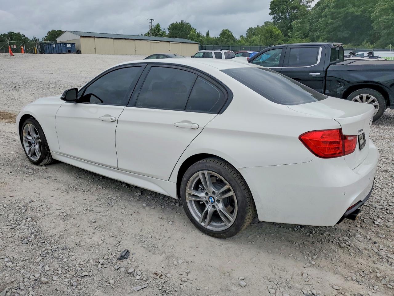 2015 Bmw 328 Xi Sulev White vin: WBA3B5G51FNS16034
