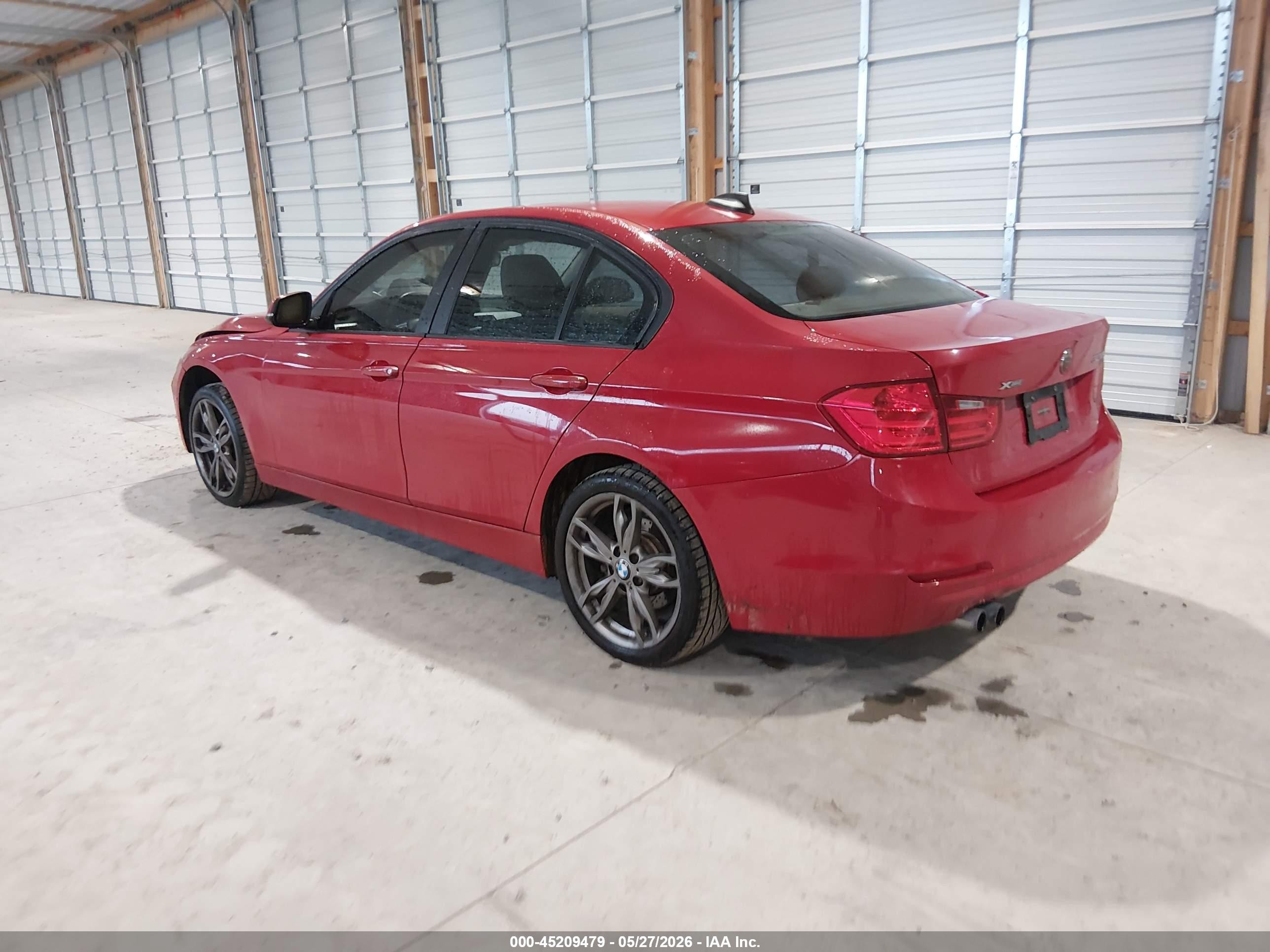 2013 Bmw 328i Xdrive Red vin: WBA3B5G52DNS03483