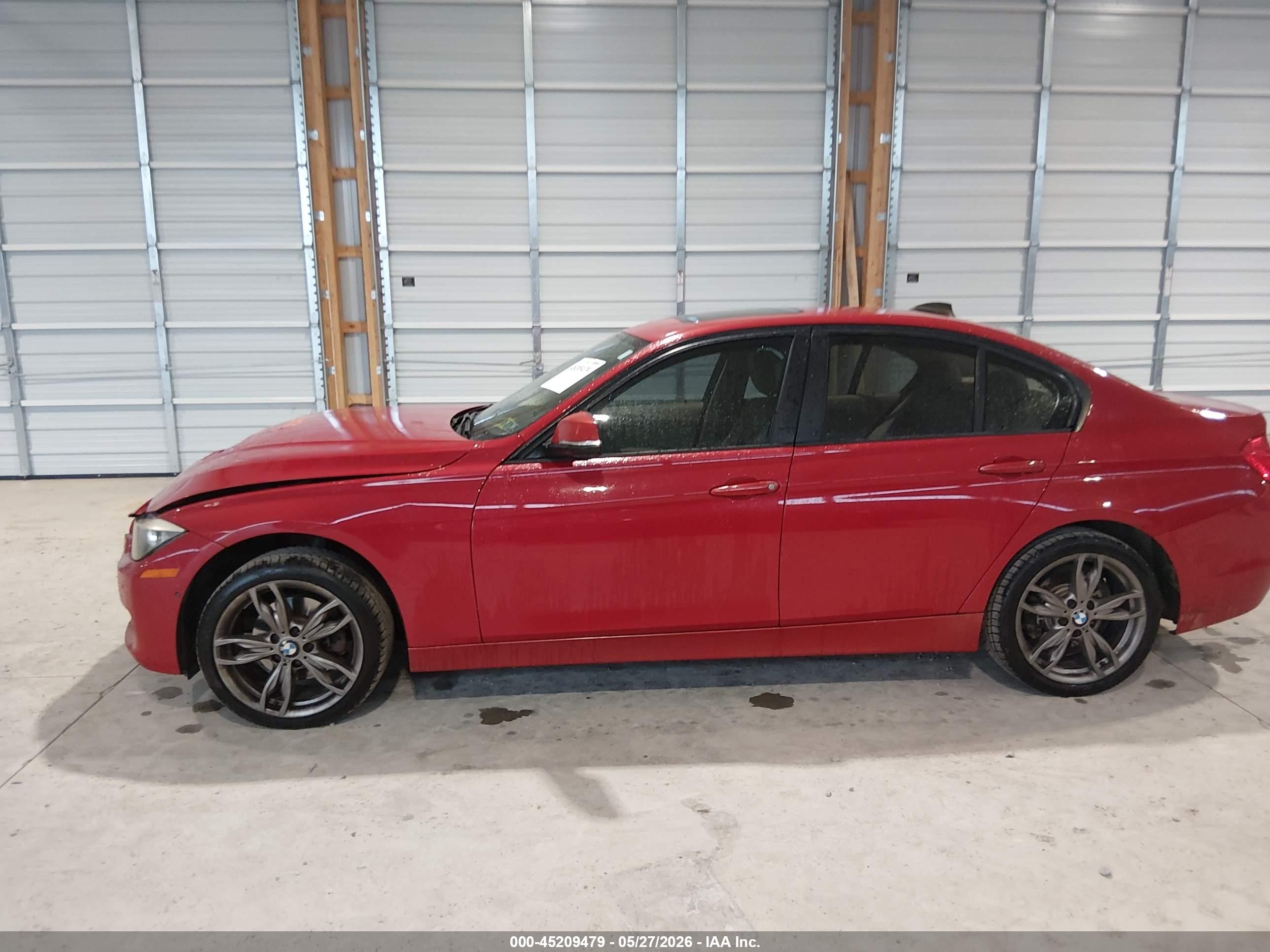 2013 Bmw 328i Xdrive Red vin: WBA3B5G52DNS03483