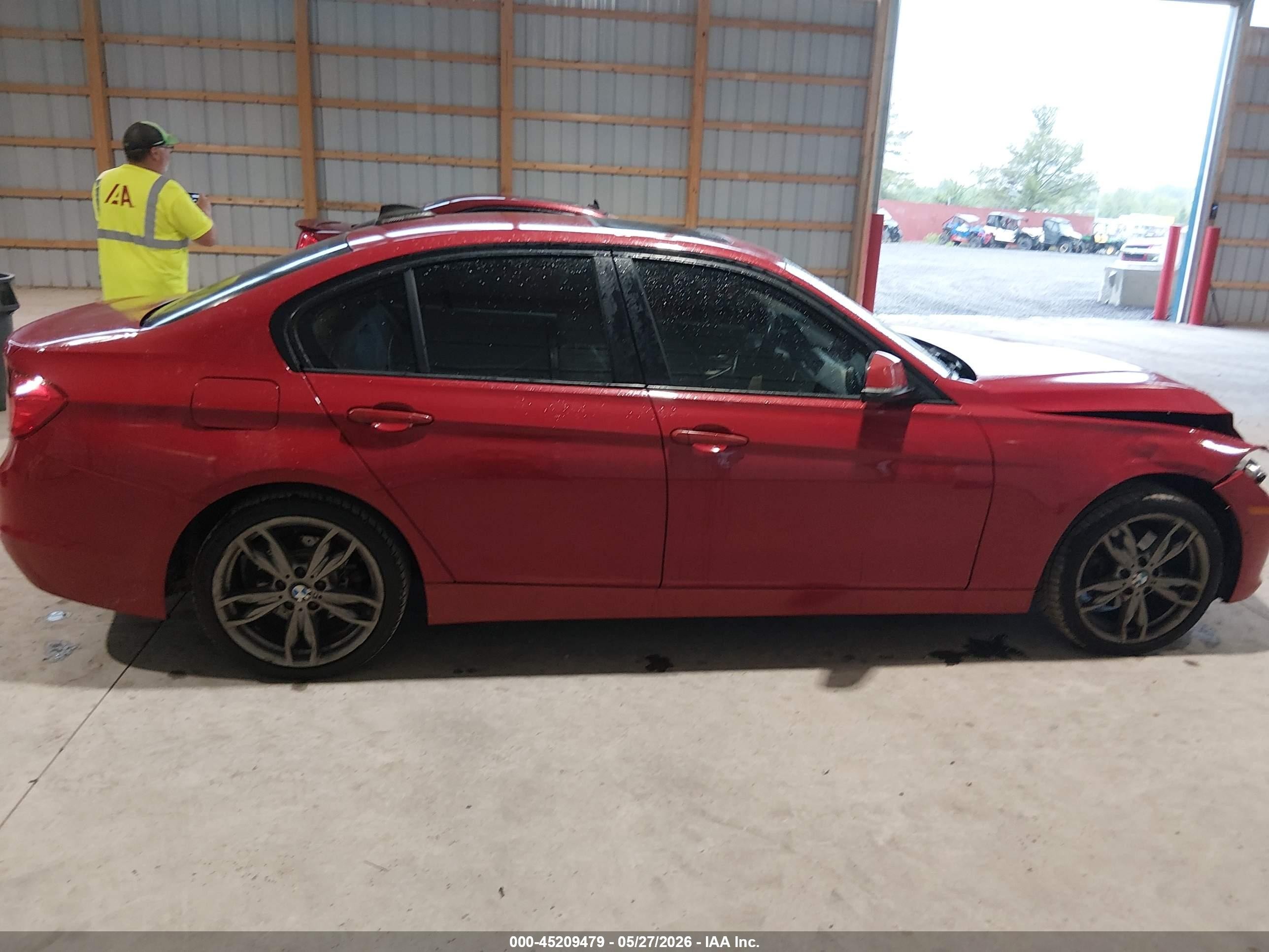 2013 Bmw 328i Xdrive Red vin: WBA3B5G52DNS03483