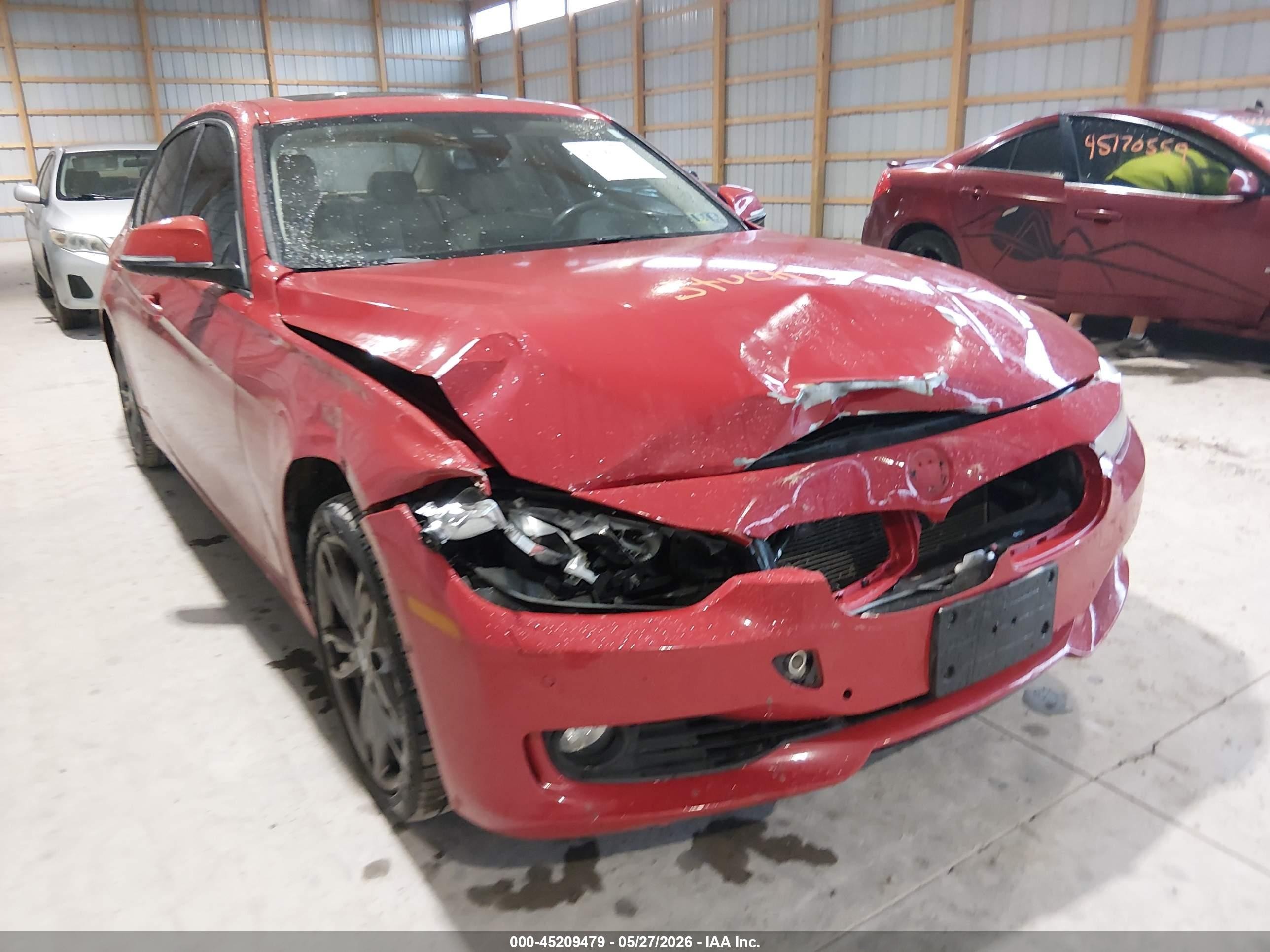 2013 Bmw 328i Xdrive Red vin: WBA3B5G52DNS03483