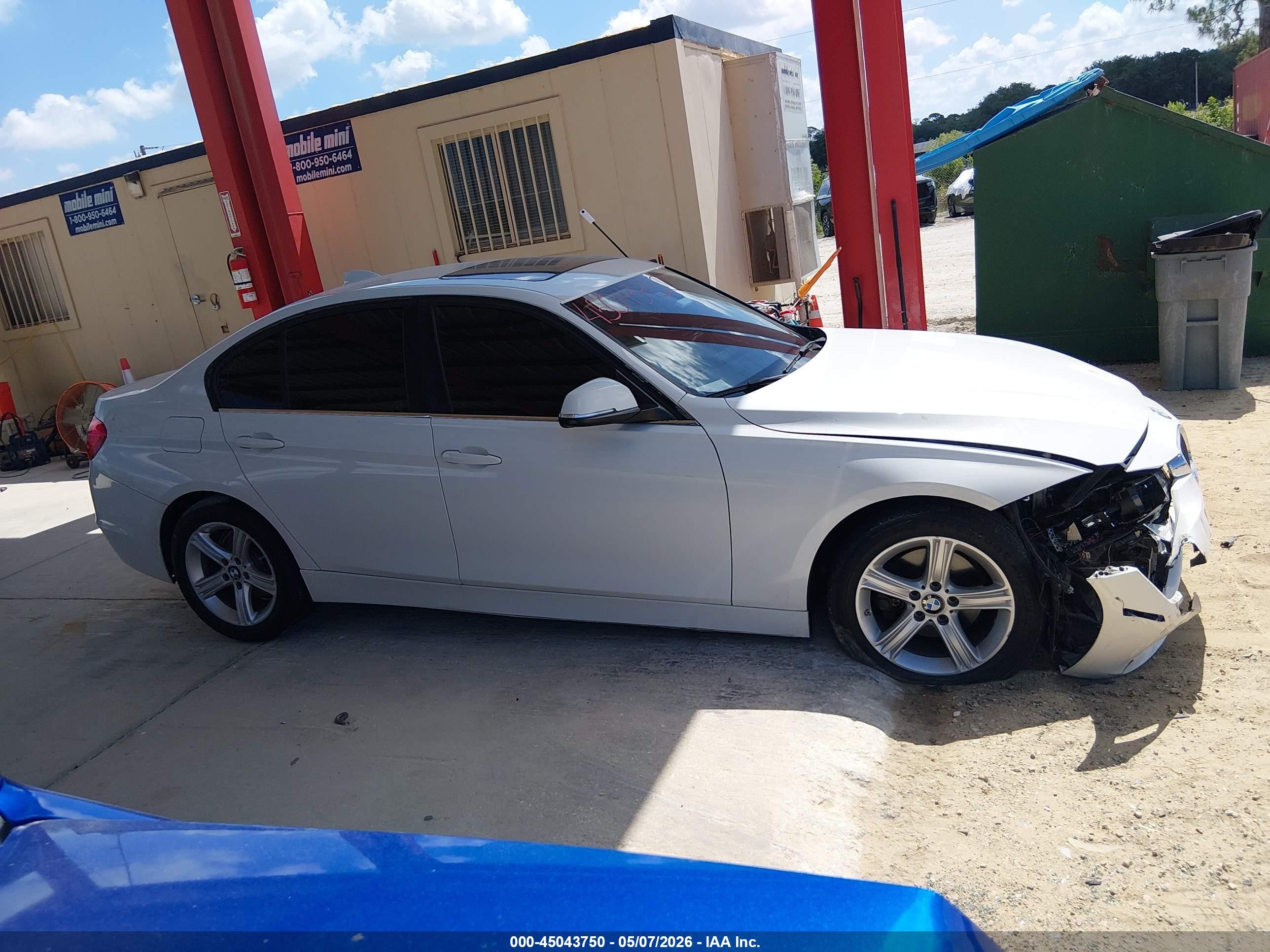2014 Bmw 328i Xdrive White vin: WBA3B5G52ENS08071