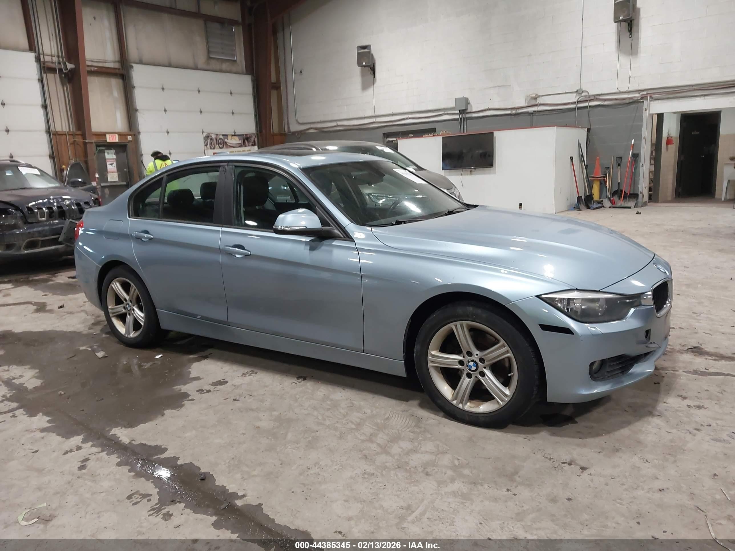 2015 Bmw 328i Xdrive Light Blue vin: WBA3B5G52FNS13983