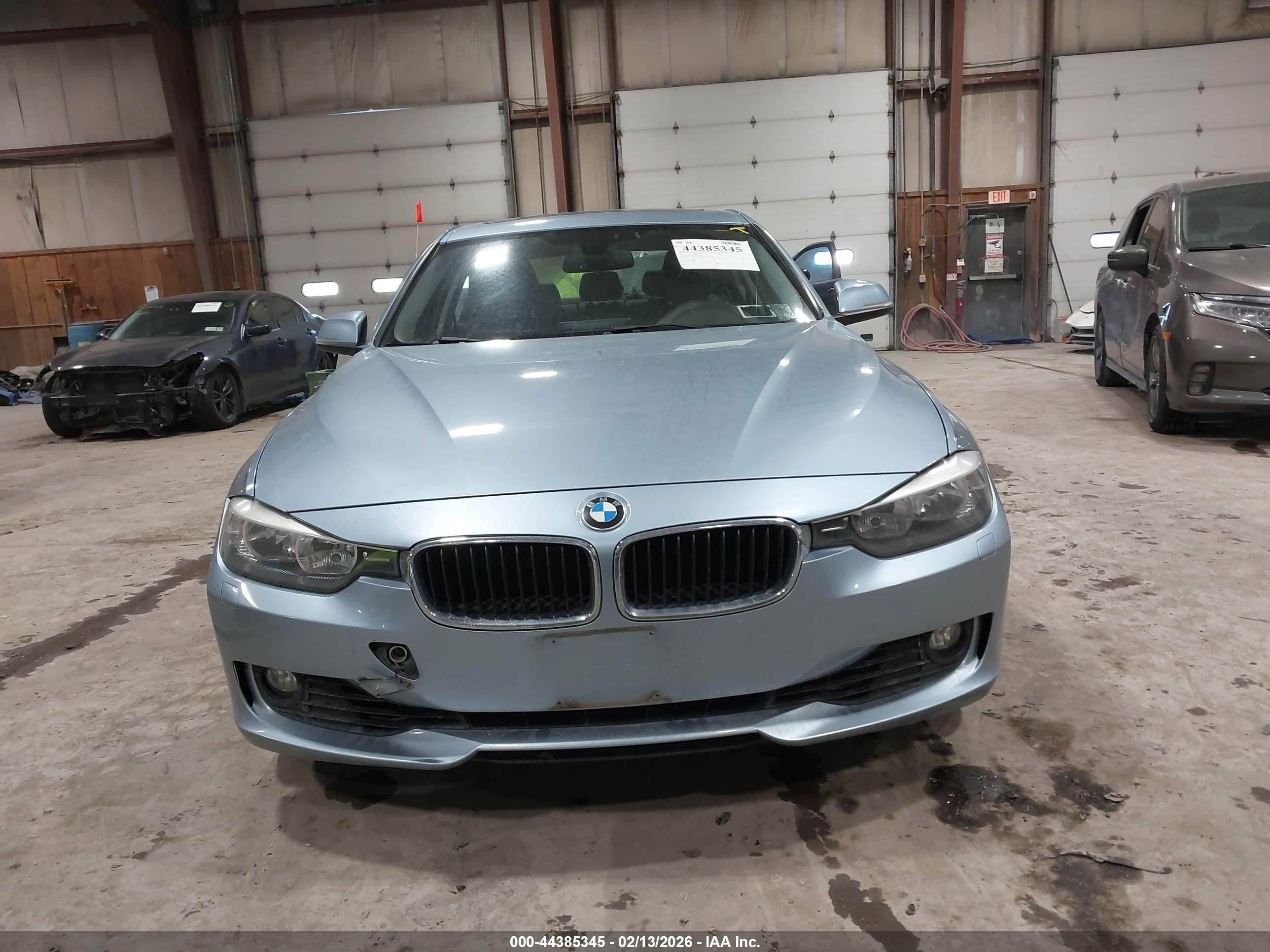2015 Bmw 328i Xdrive Light Blue vin: WBA3B5G52FNS13983