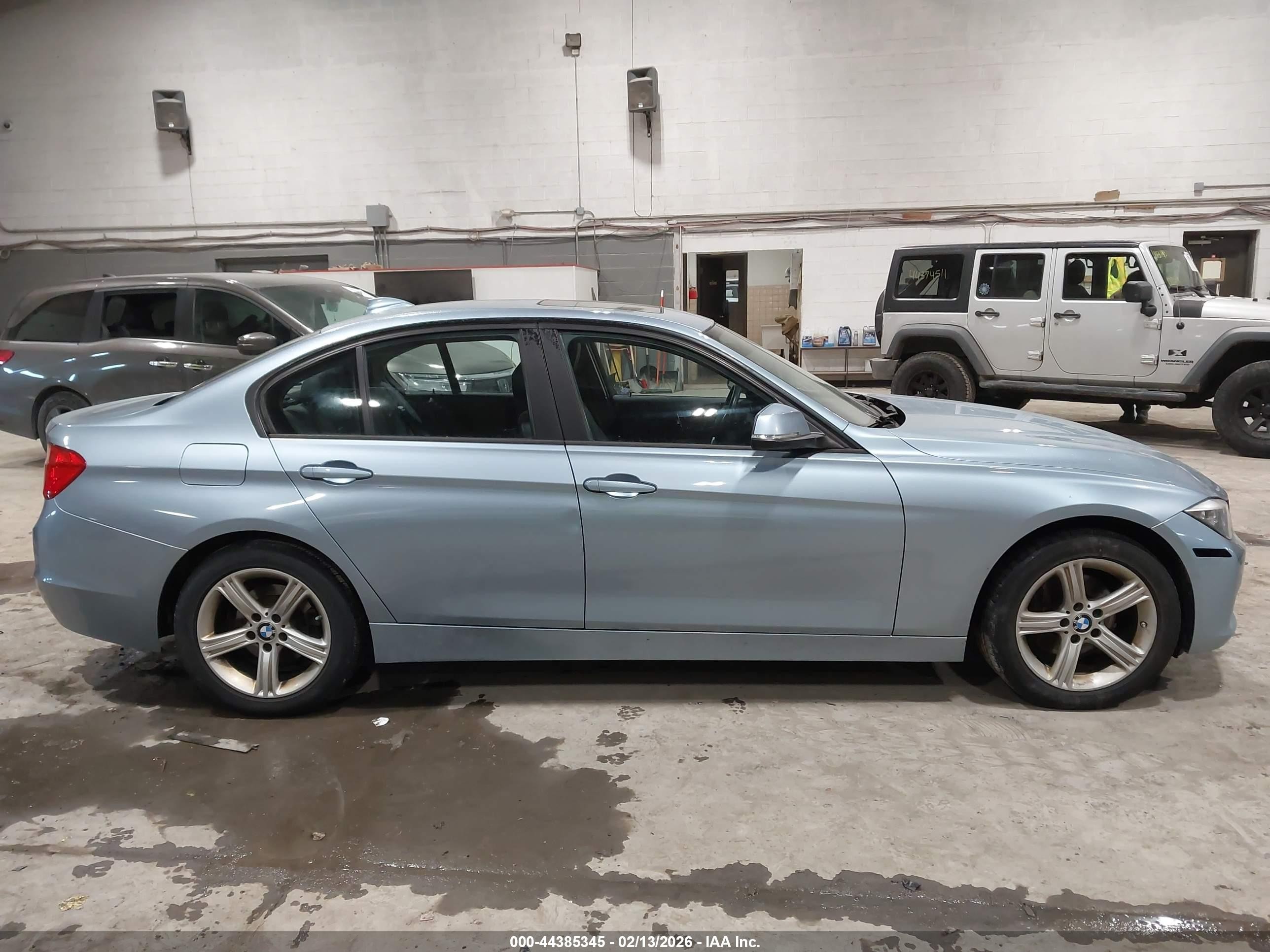2015 Bmw 328i Xdrive Light Blue vin: WBA3B5G52FNS13983