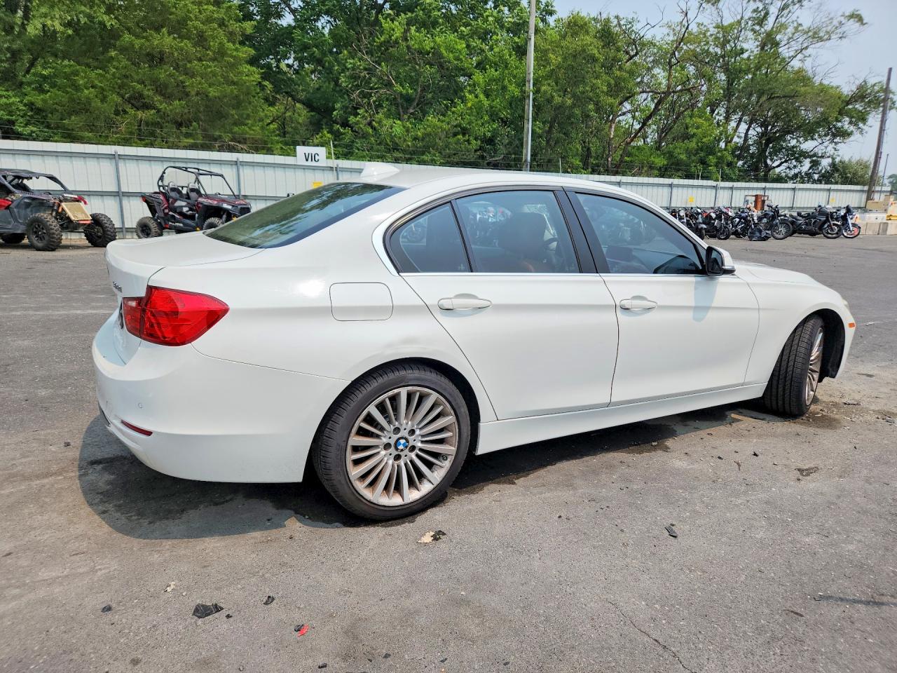 2015 Bmw 328 Xi Sulev White vin: WBA3B5G52FNS14924