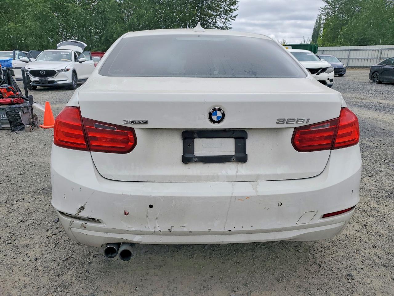 2015 Bmw 328 Xi Sulev White vin: WBA3B5G52FNS19444