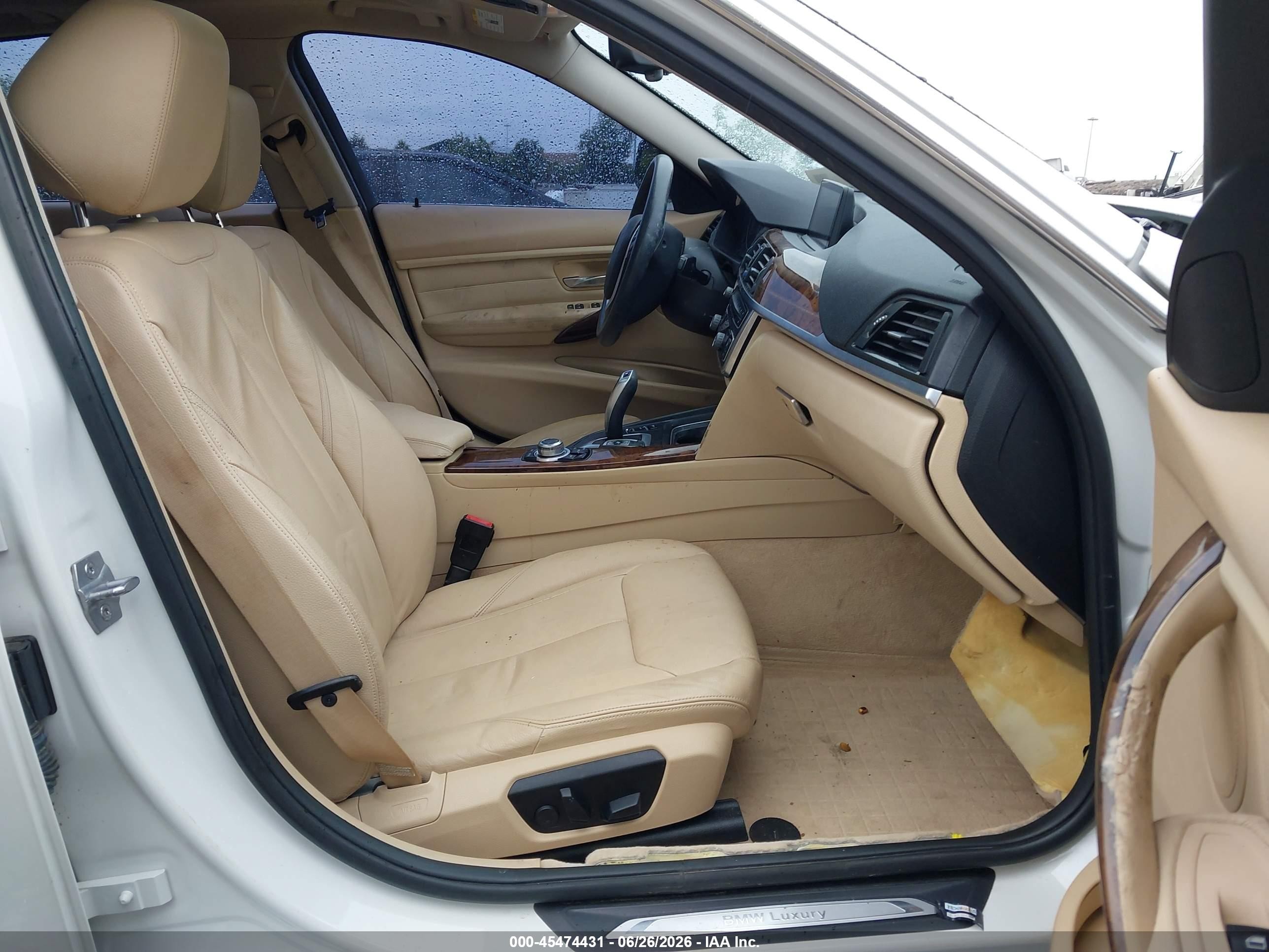 2013 Bmw 328i Xdrive White vin: WBA3B5G53DNS02388