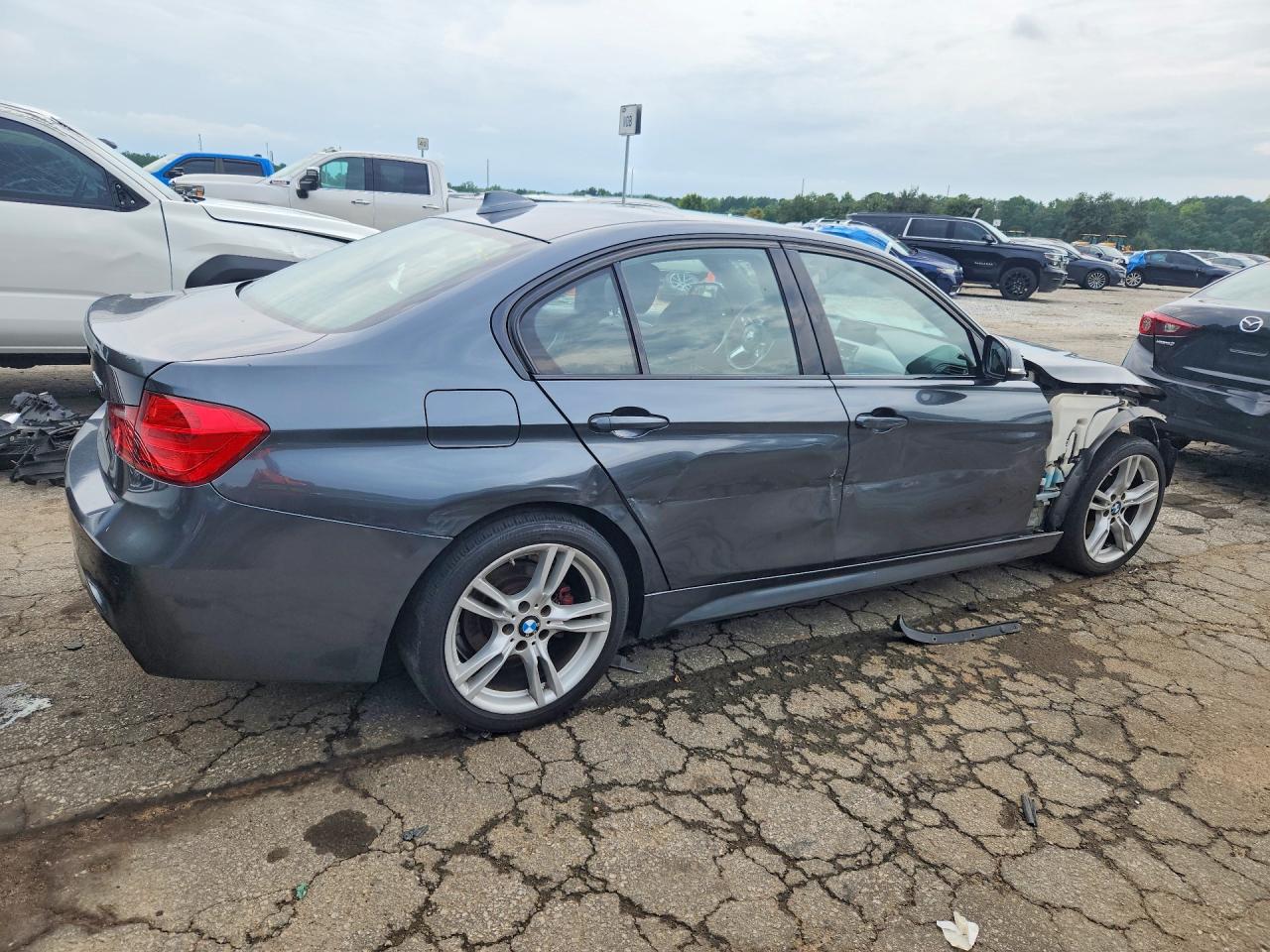 2014 Bmw 328 Xi Sulev Gray vin: WBA3B5G53ENS06765