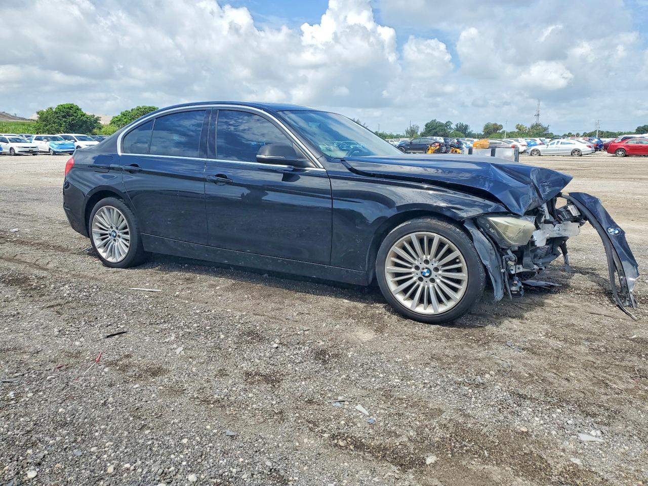 2014 Bmw 328 Xi Sulev Black vin: WBA3B5G53ENS10041