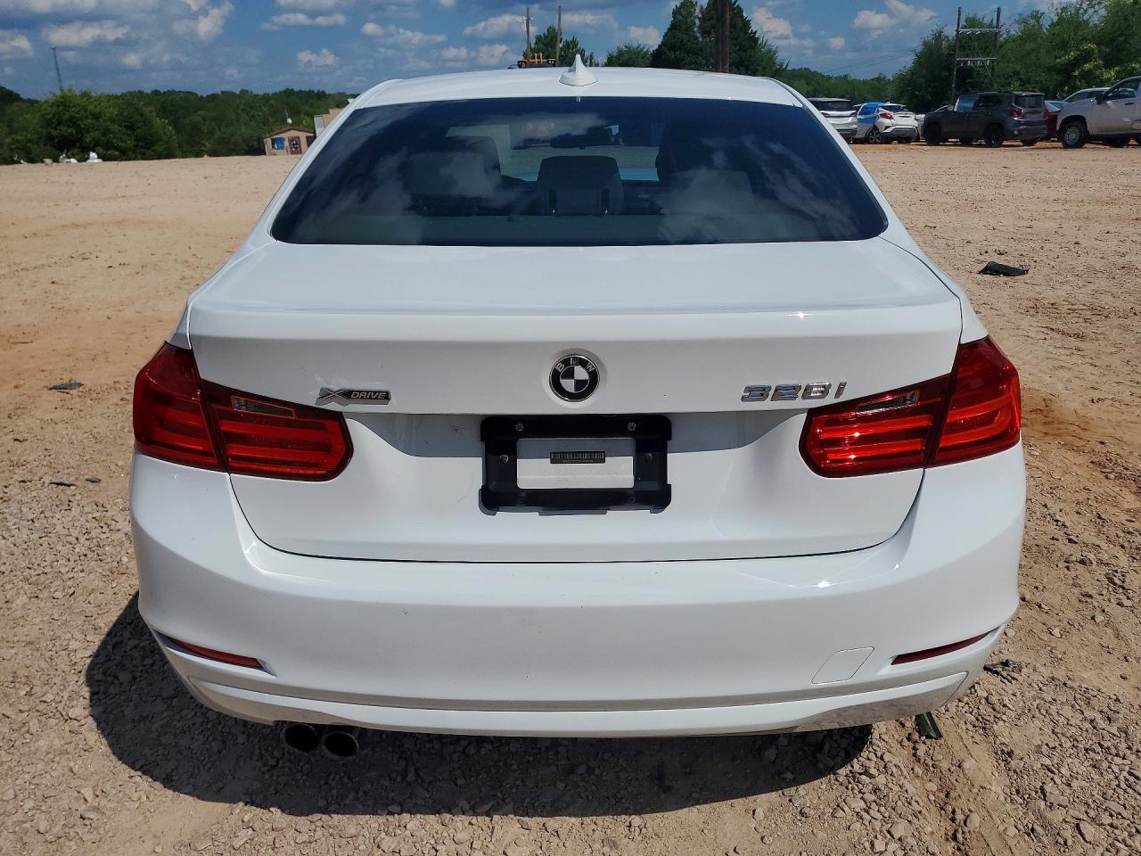 2014 Bmw 328 Xi Sulev White vin: WBA3B5G53ENS10928