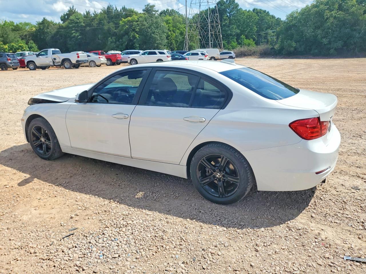 2014 Bmw 328 Xi Sulev White vin: WBA3B5G53ENS10928