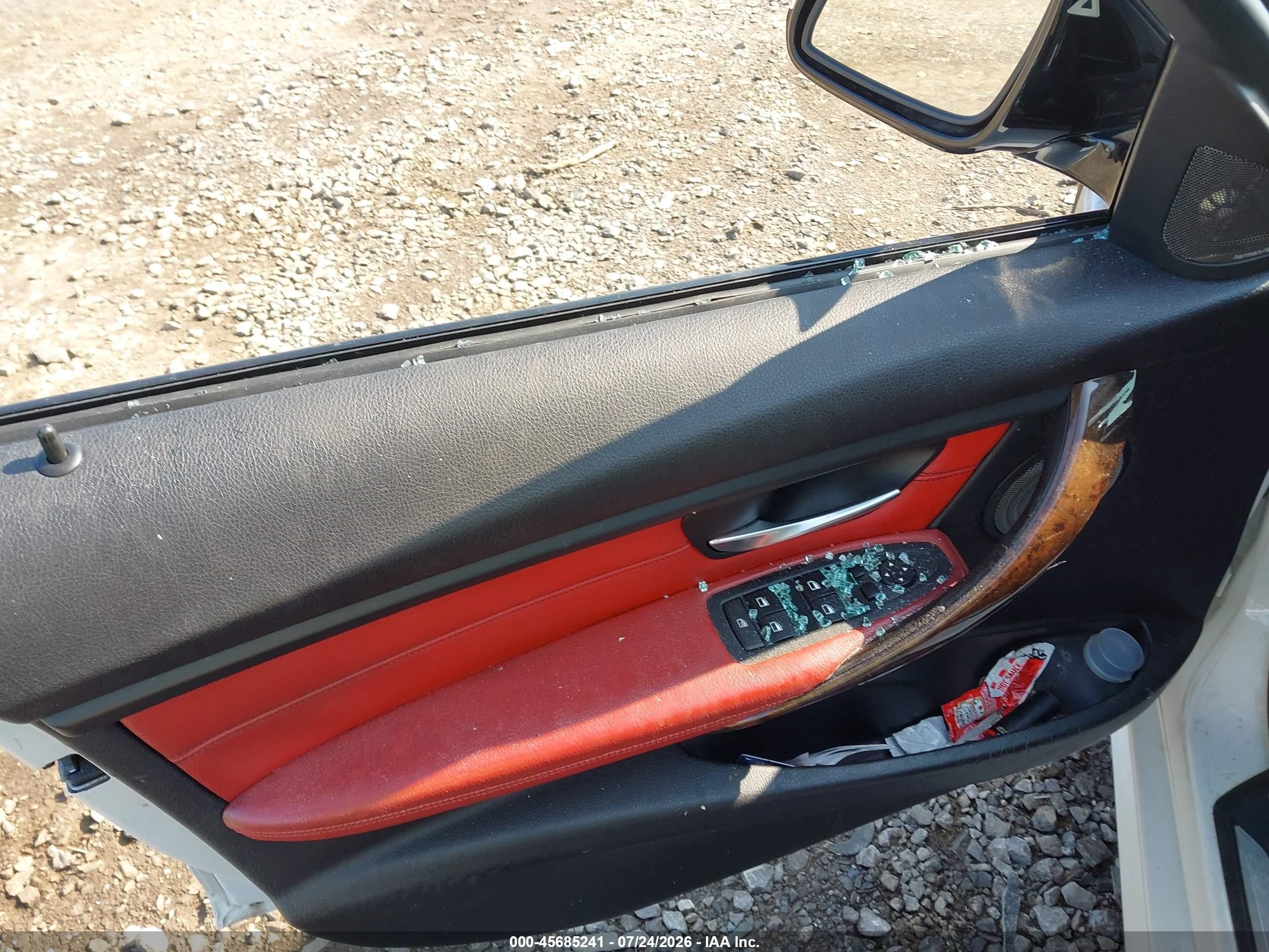 2013 Bmw 328i Xdrive Белый vin: WBA3B5G54DNS02173
