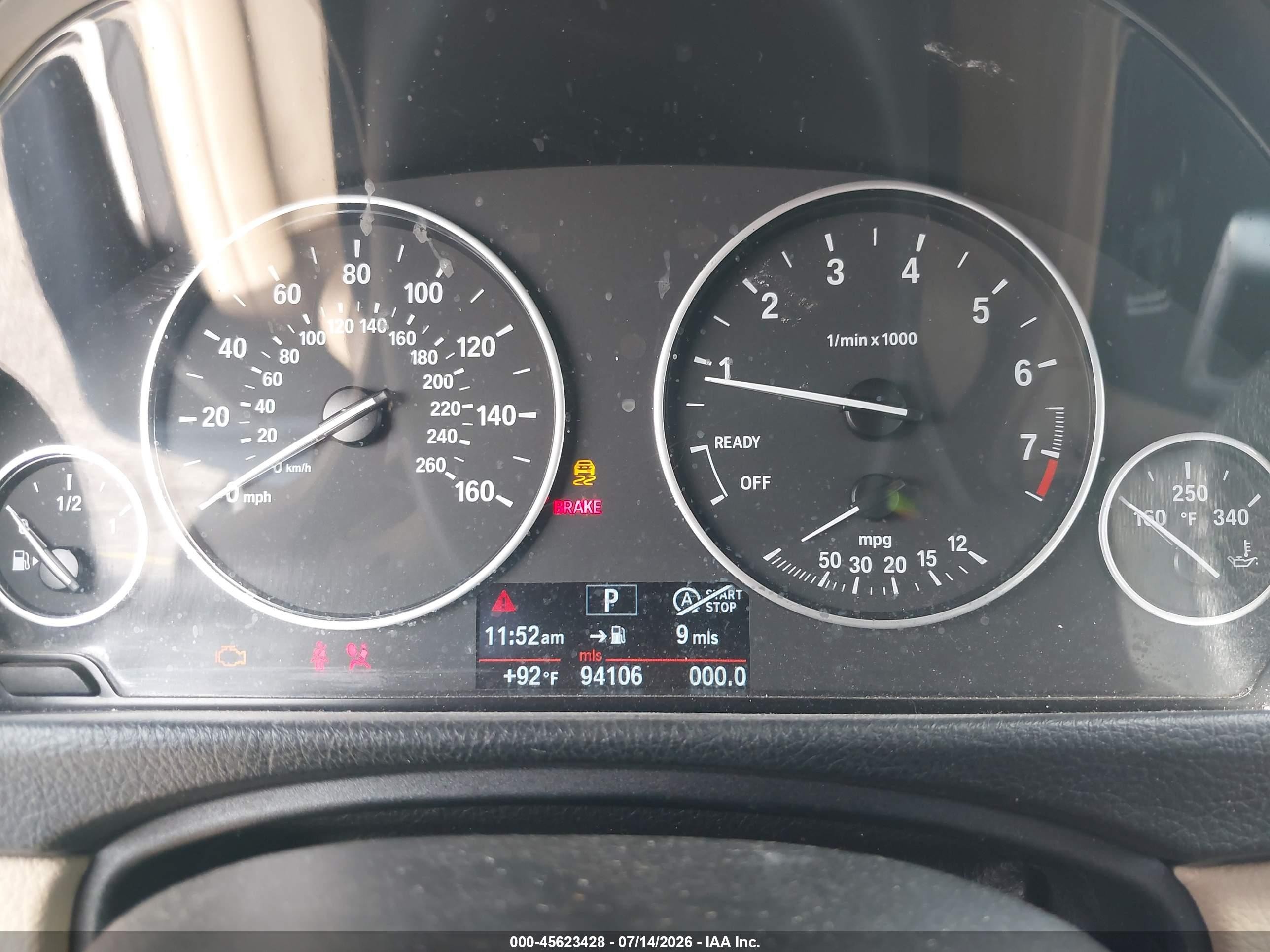 2013 Bmw 328i Xdrive Белый vin: WBA3B5G54DNS04344