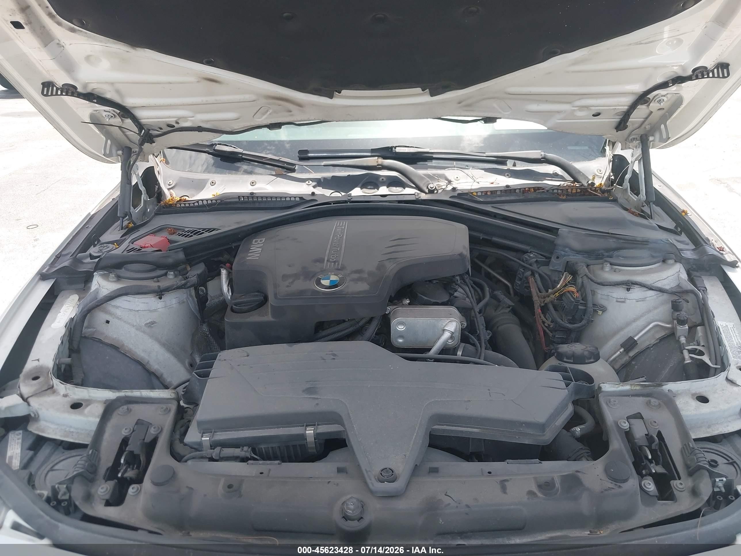 2013 Bmw 328i Xdrive Белый vin: WBA3B5G54DNS04344
