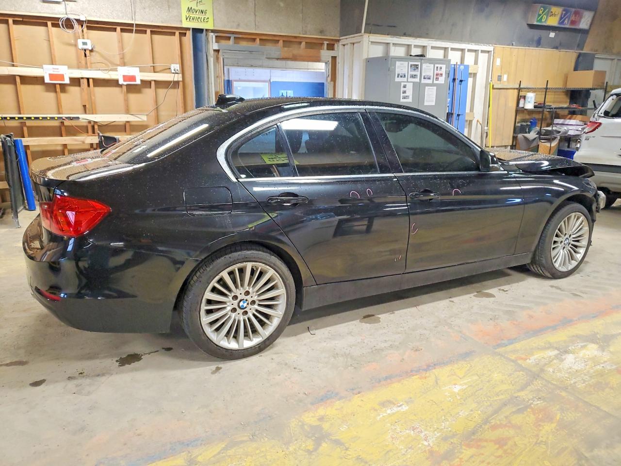 2014 Bmw 328 Xi Sulev Black vin: WBA3B5G54ENS07827