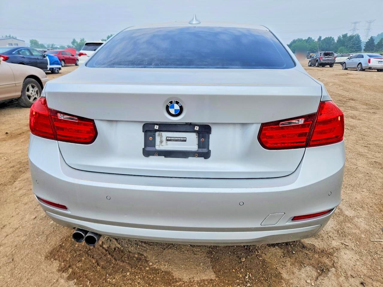 2015 Bmw 328 Xi Sulev Silver vin: WBA3B5G54FNS13273