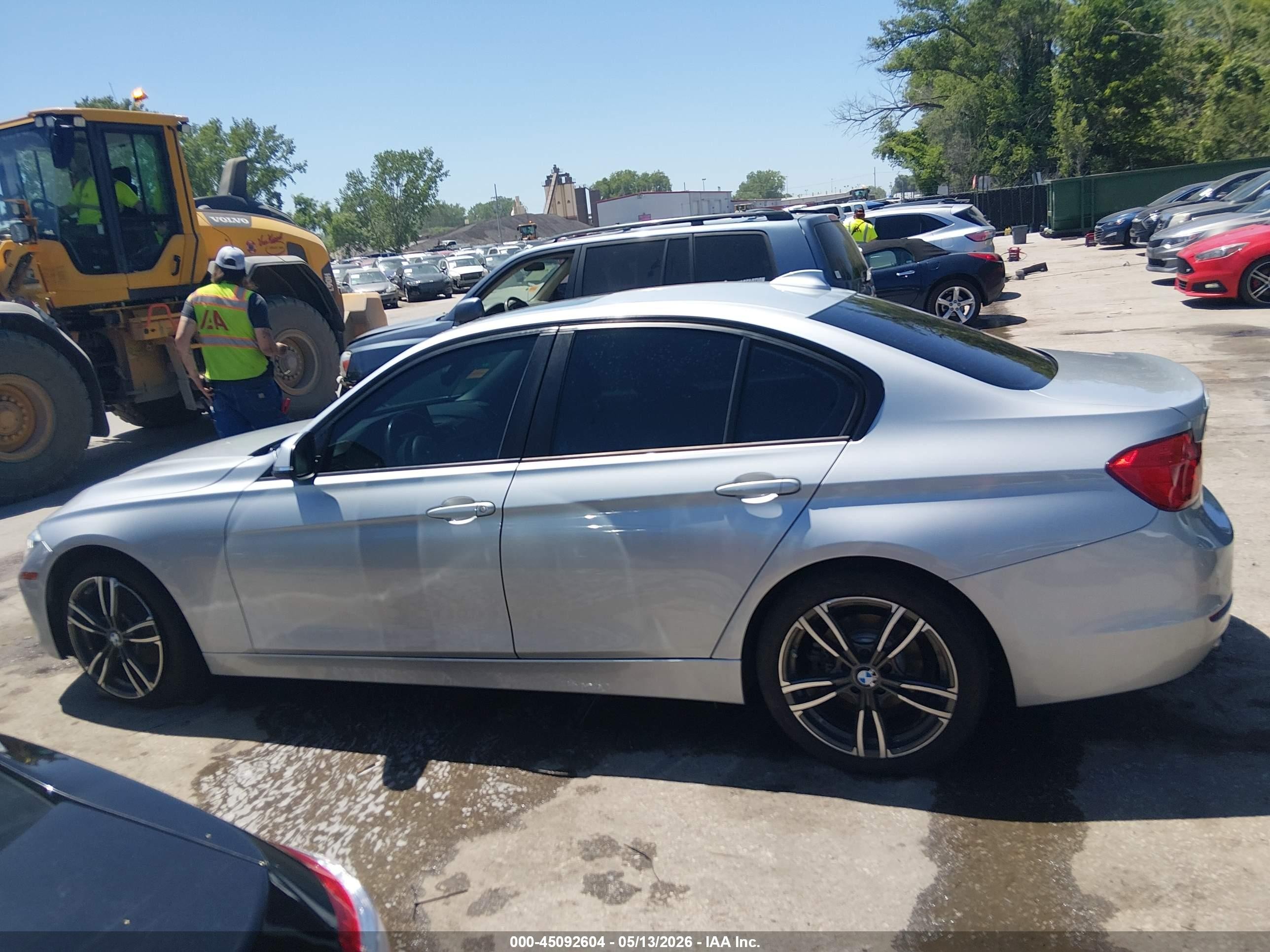 2015 Bmw 328i Xdrive Silver vin: WBA3B5G54FNS18991