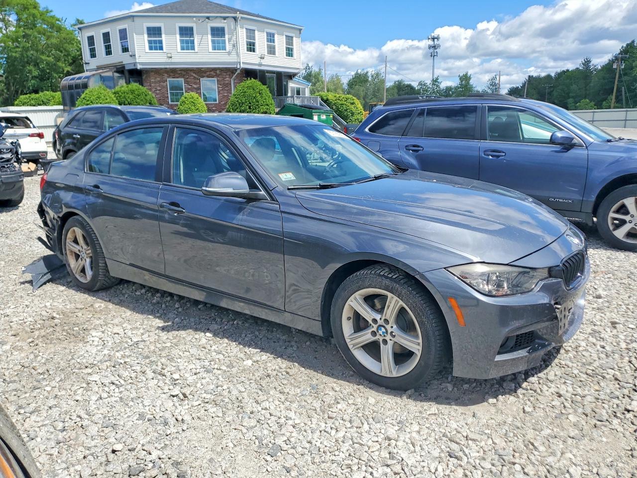 2014 Bmw 328 Xi Sulev Серый vin: WBA3B5G55ENS07934