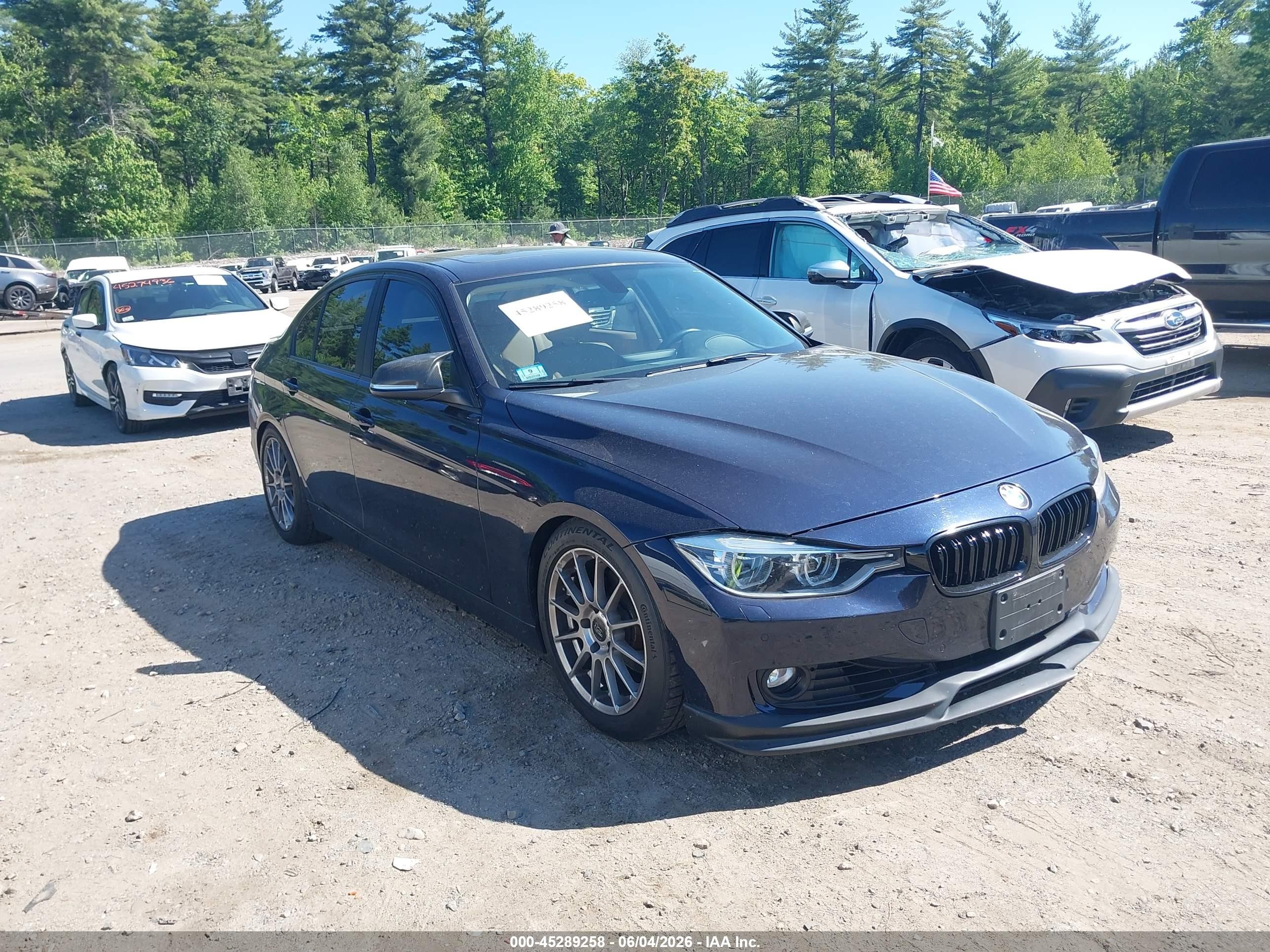 2015 Bmw 328i Xdrive Blue vin: WBA3B5G55FNS17722
