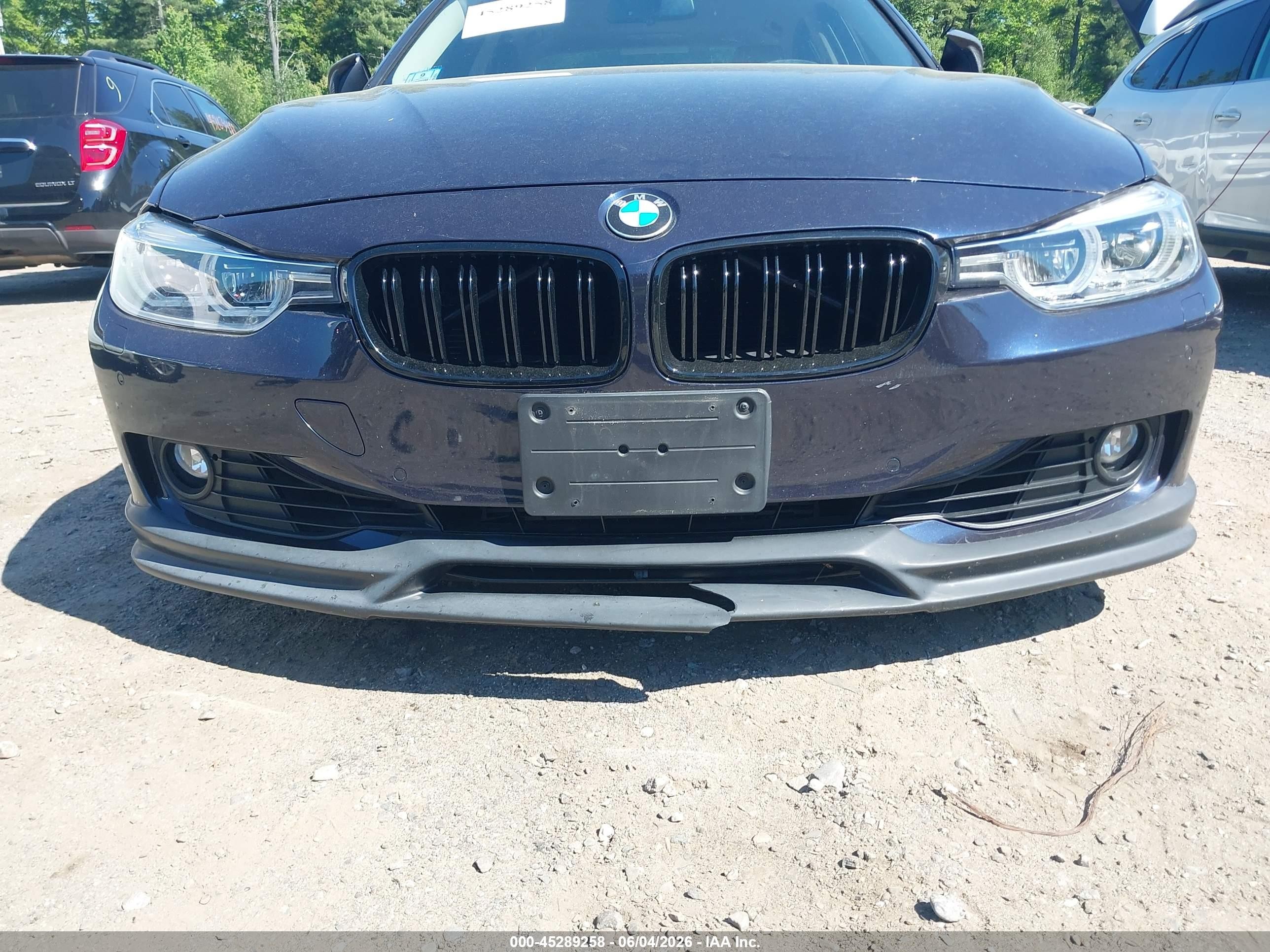 2015 Bmw 328i Xdrive Blue vin: WBA3B5G55FNS17722