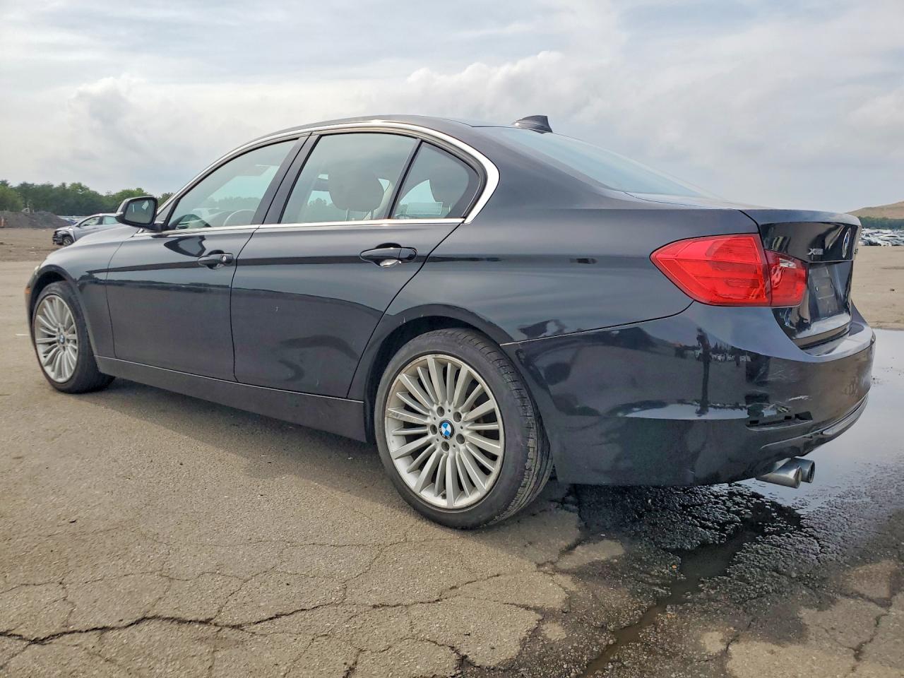2013 Bmw 328 Xi Sulev Black vin: WBA3B5G56DNS01669