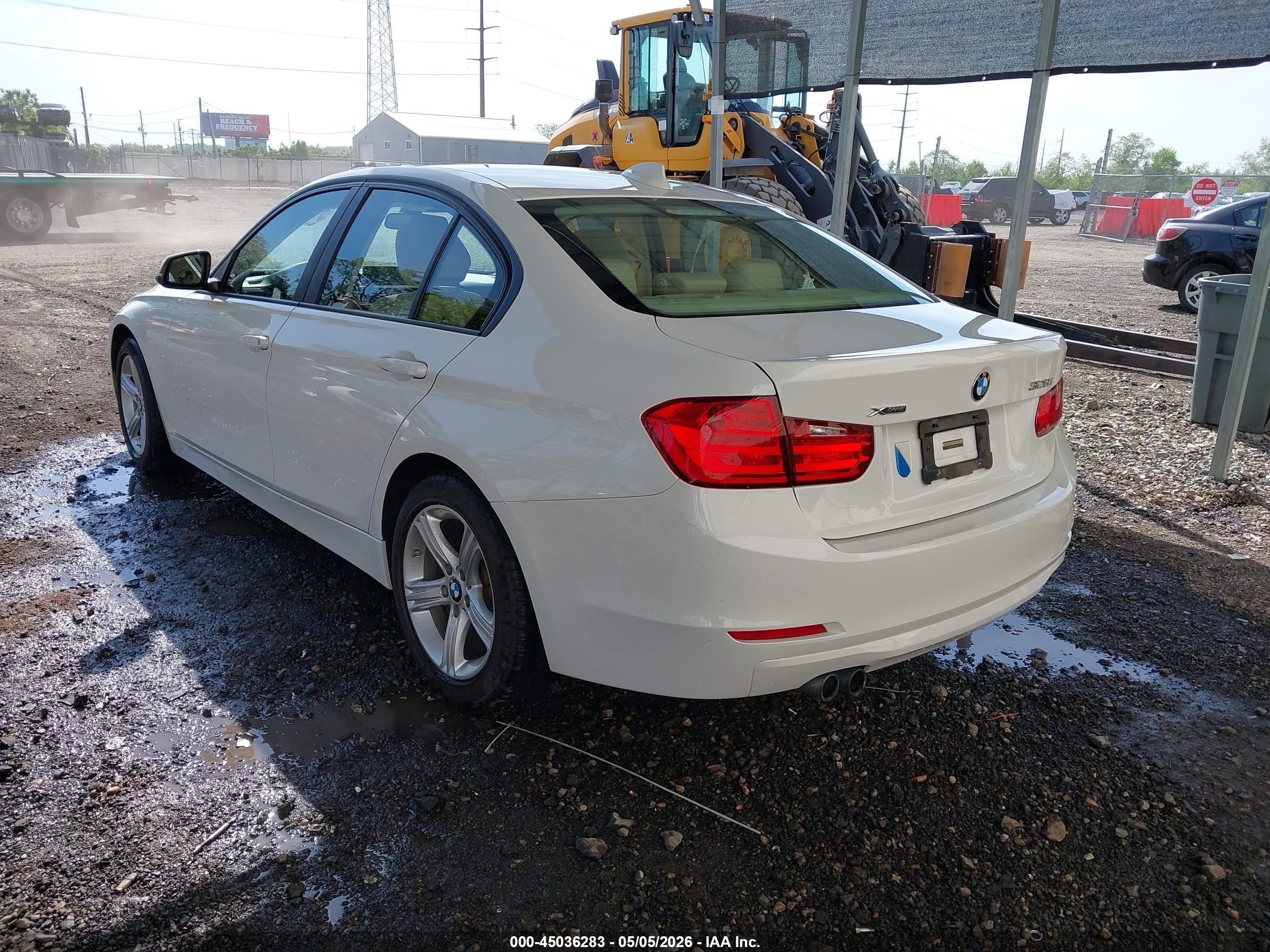 2015 Bmw 328i Xdrive White vin: WBA3B5G56FNS14232
