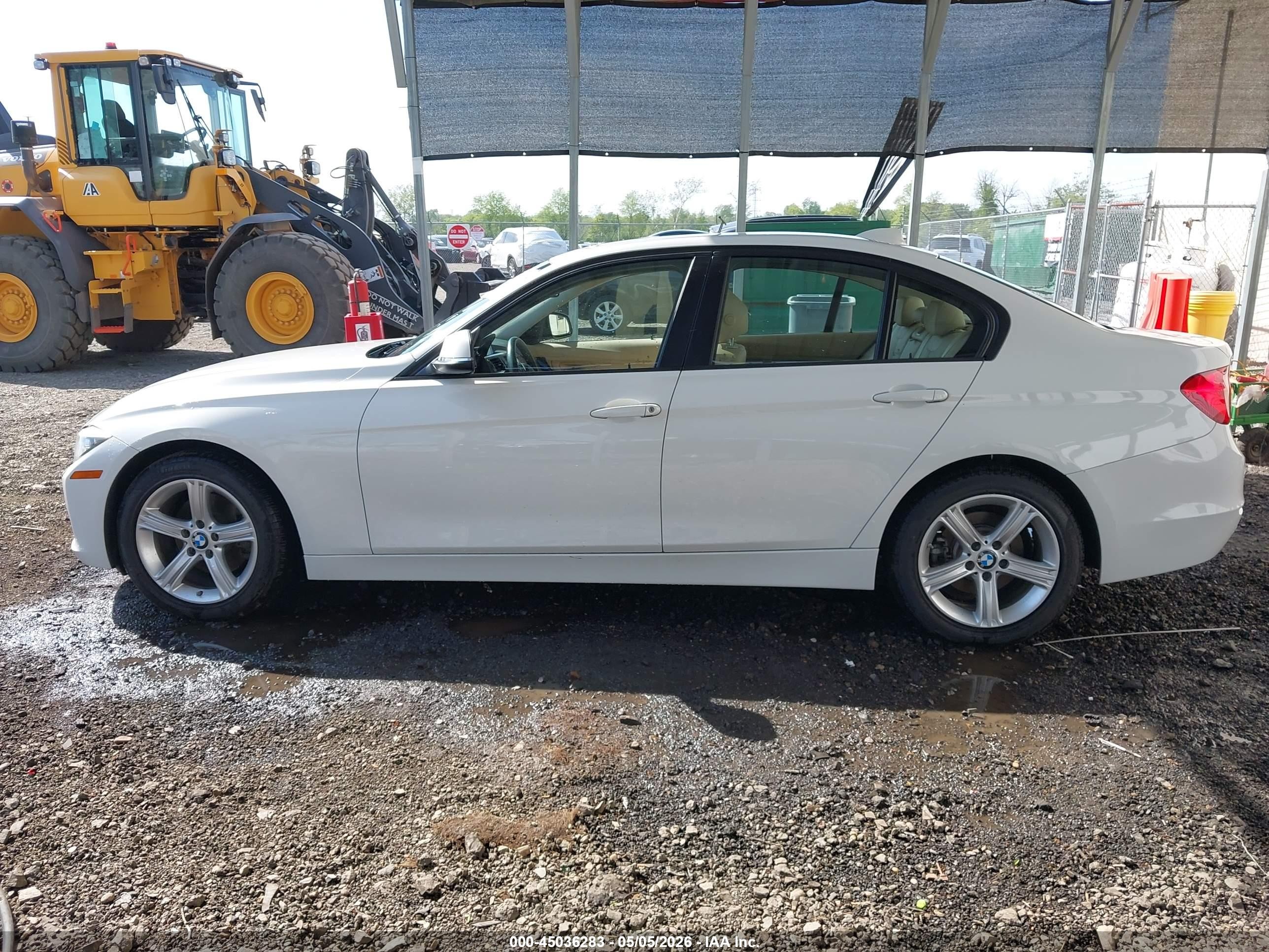 2015 Bmw 328i Xdrive White vin: WBA3B5G56FNS14232