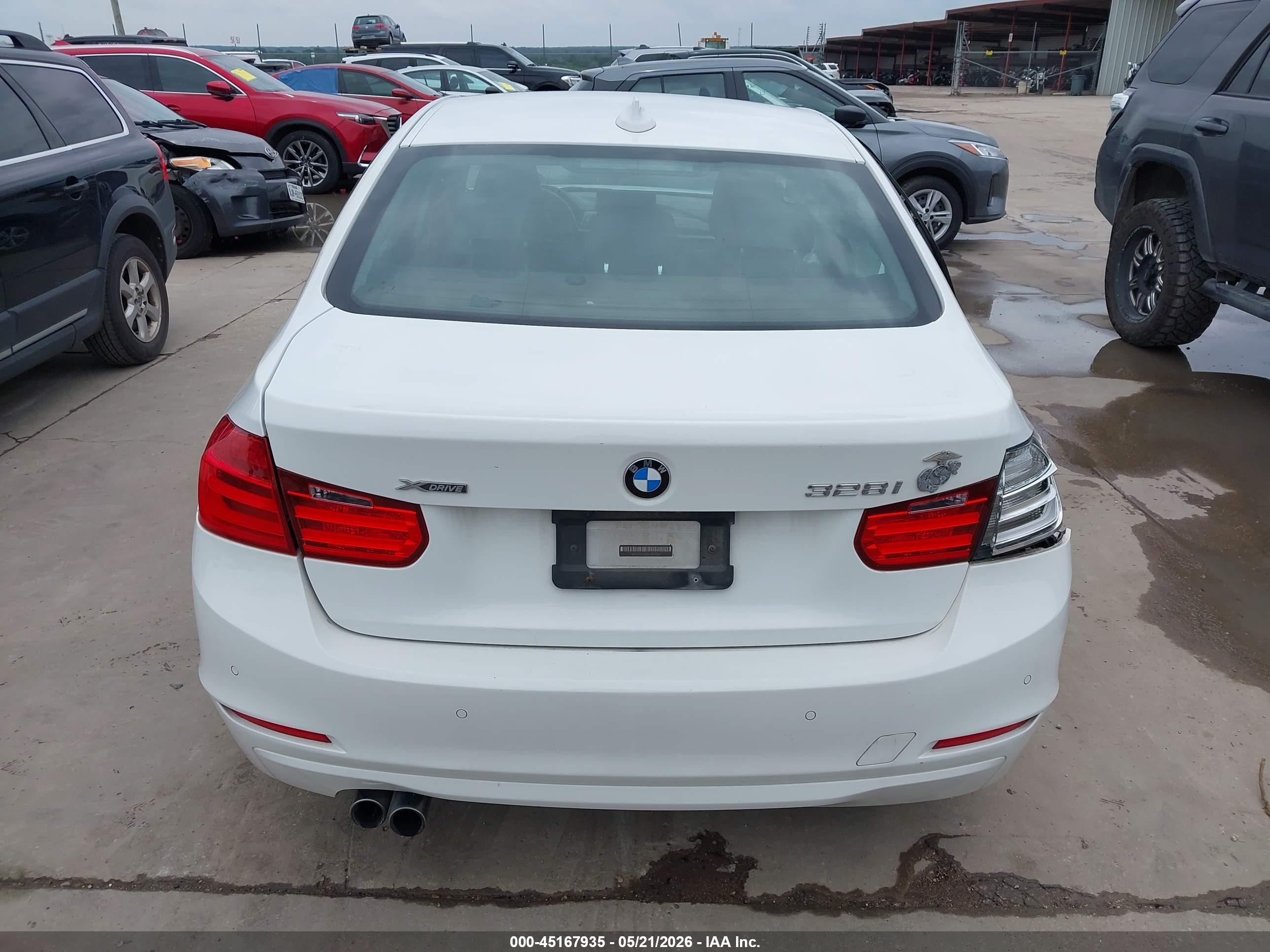 2015 Bmw 328i Xdrive White vin: WBA3B5G57FNS16569