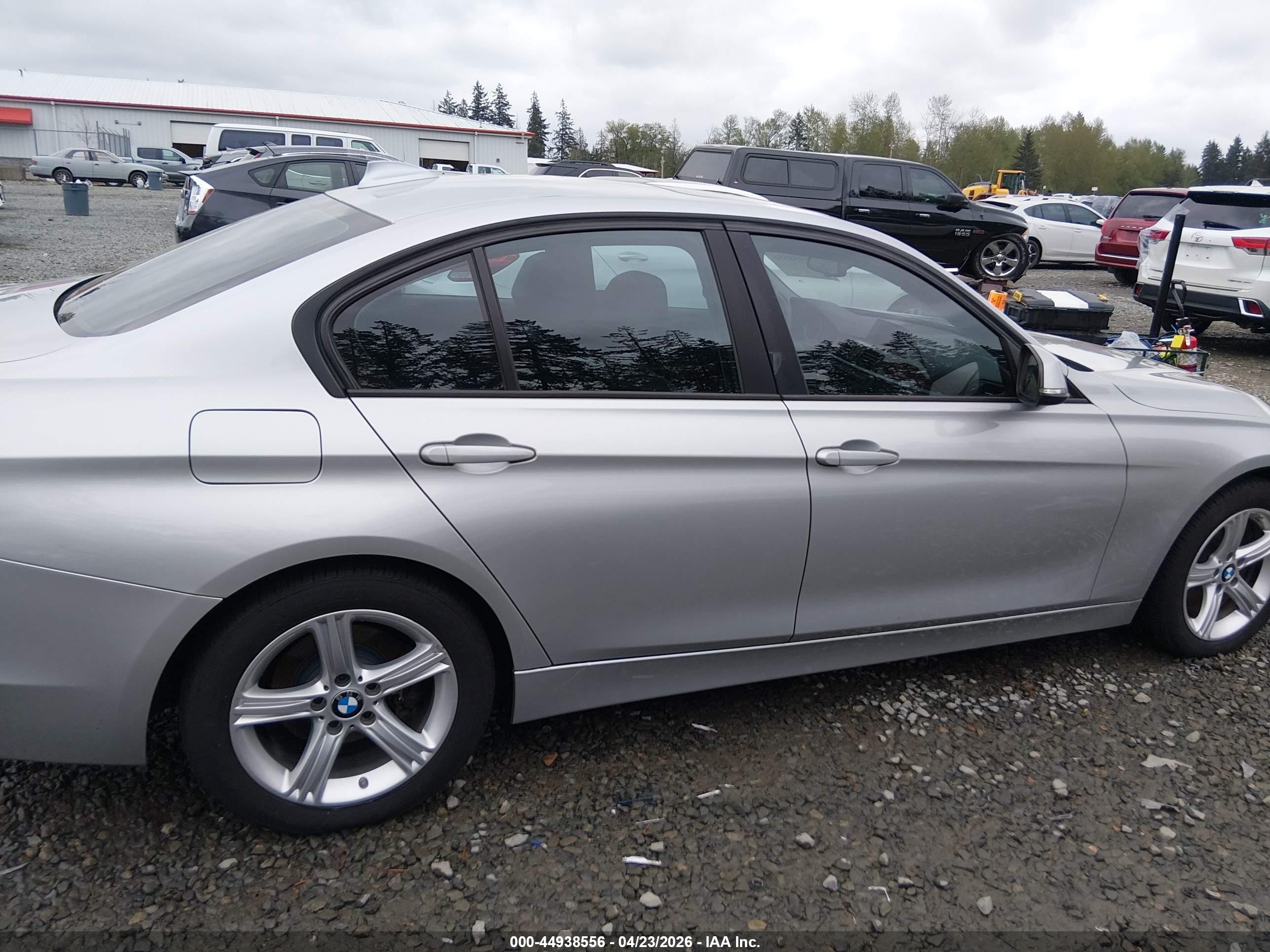 2013 Bmw 328i Xdrive Silver vin: WBA3B5G58DNP40472