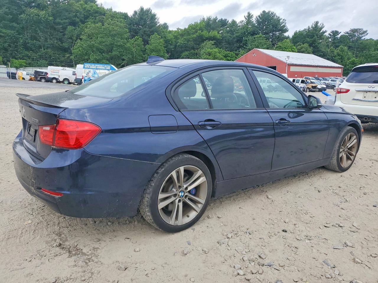 2015 Bmw 328 Xi Sulev Blue vin: WBA3B5G58FNS16791