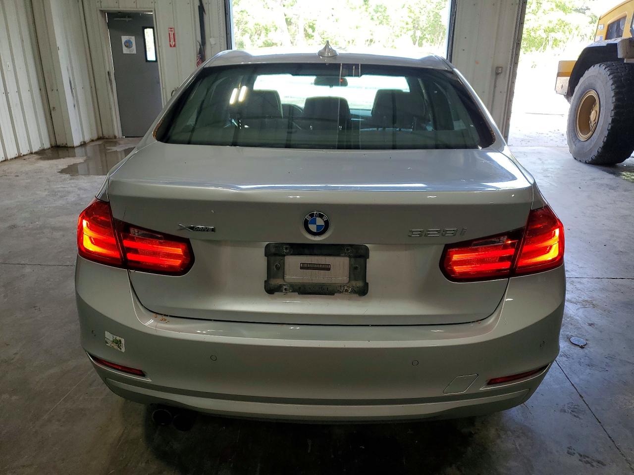 2015 Bmw 328 Xi Sulev Silver vin: WBA3B5G58FNS19870