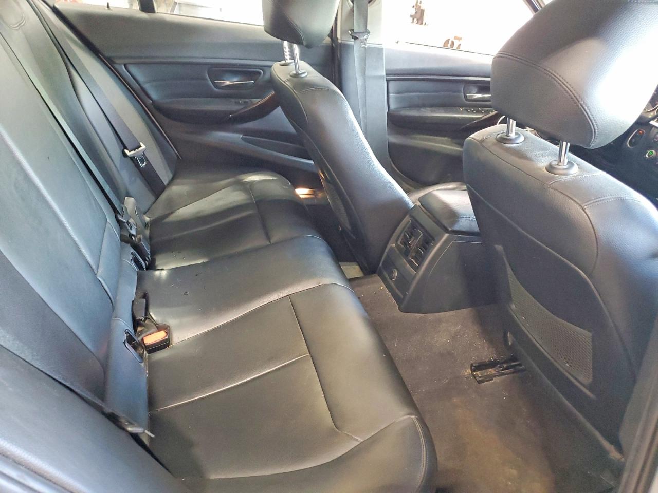 2015 Bmw 328 Xi Sulev Silver vin: WBA3B5G58FNS19870