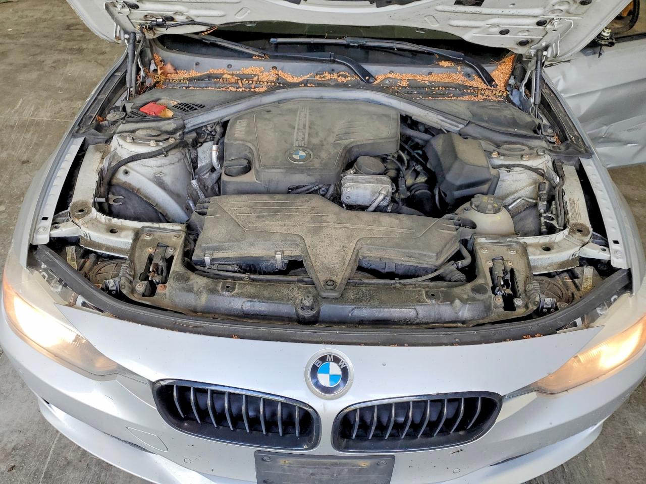 2015 Bmw 328 Xi Sulev Silver vin: WBA3B5G58FNS19870