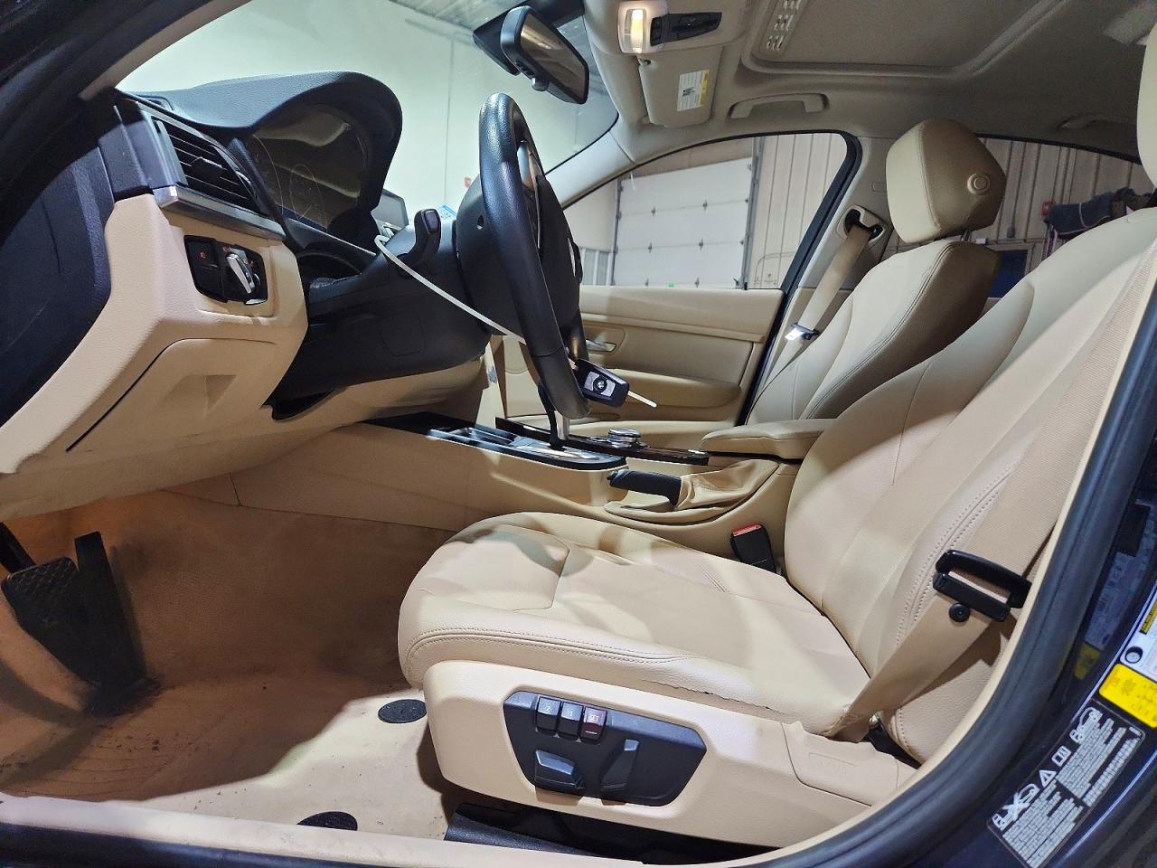 2015 Bmw 328 Xi Sulev Синий vin: WBA3B5G58FNS20016