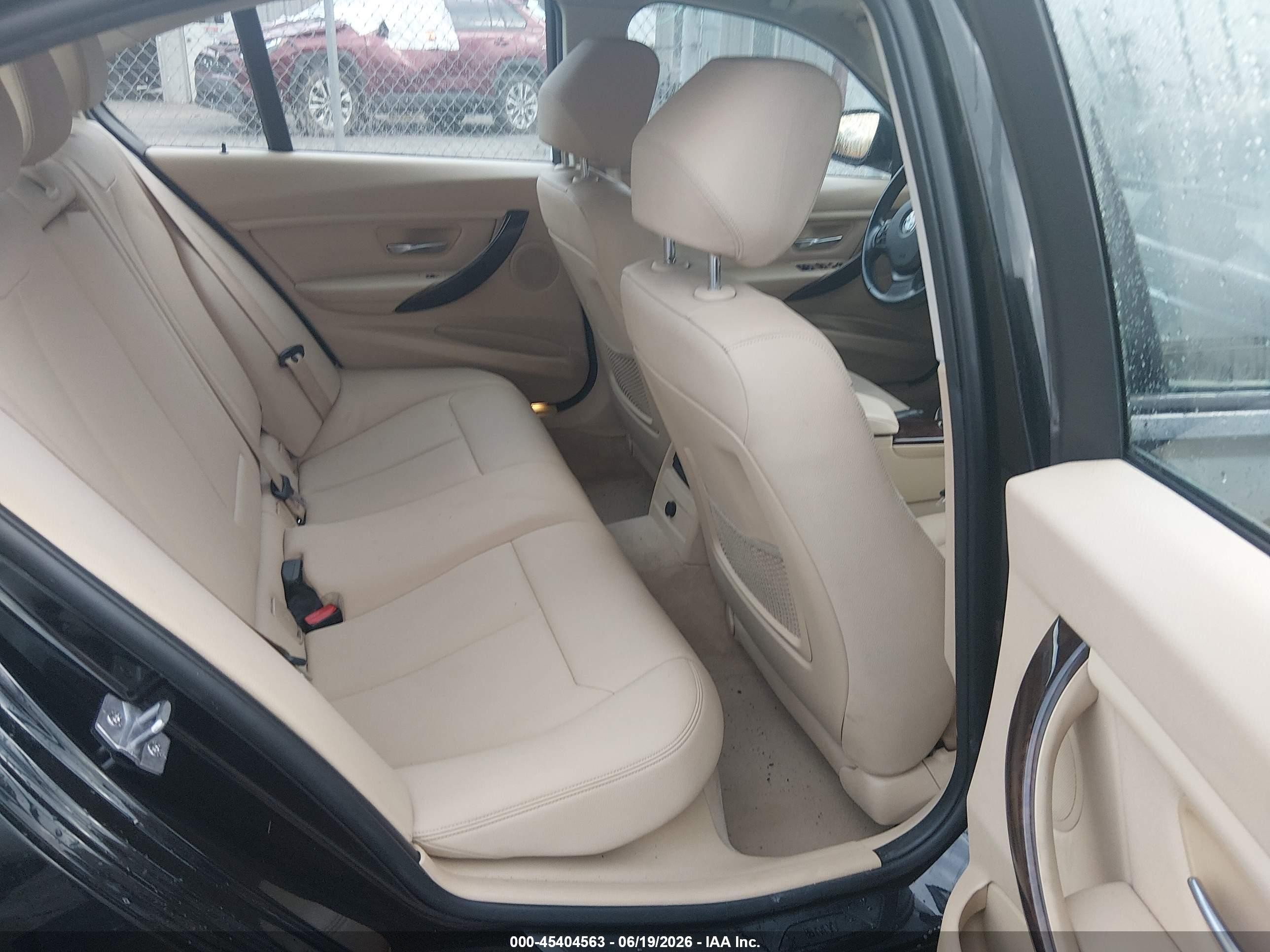 2013 Bmw 328i Xdrive Черный vin: WBA3B5G59DNS03948