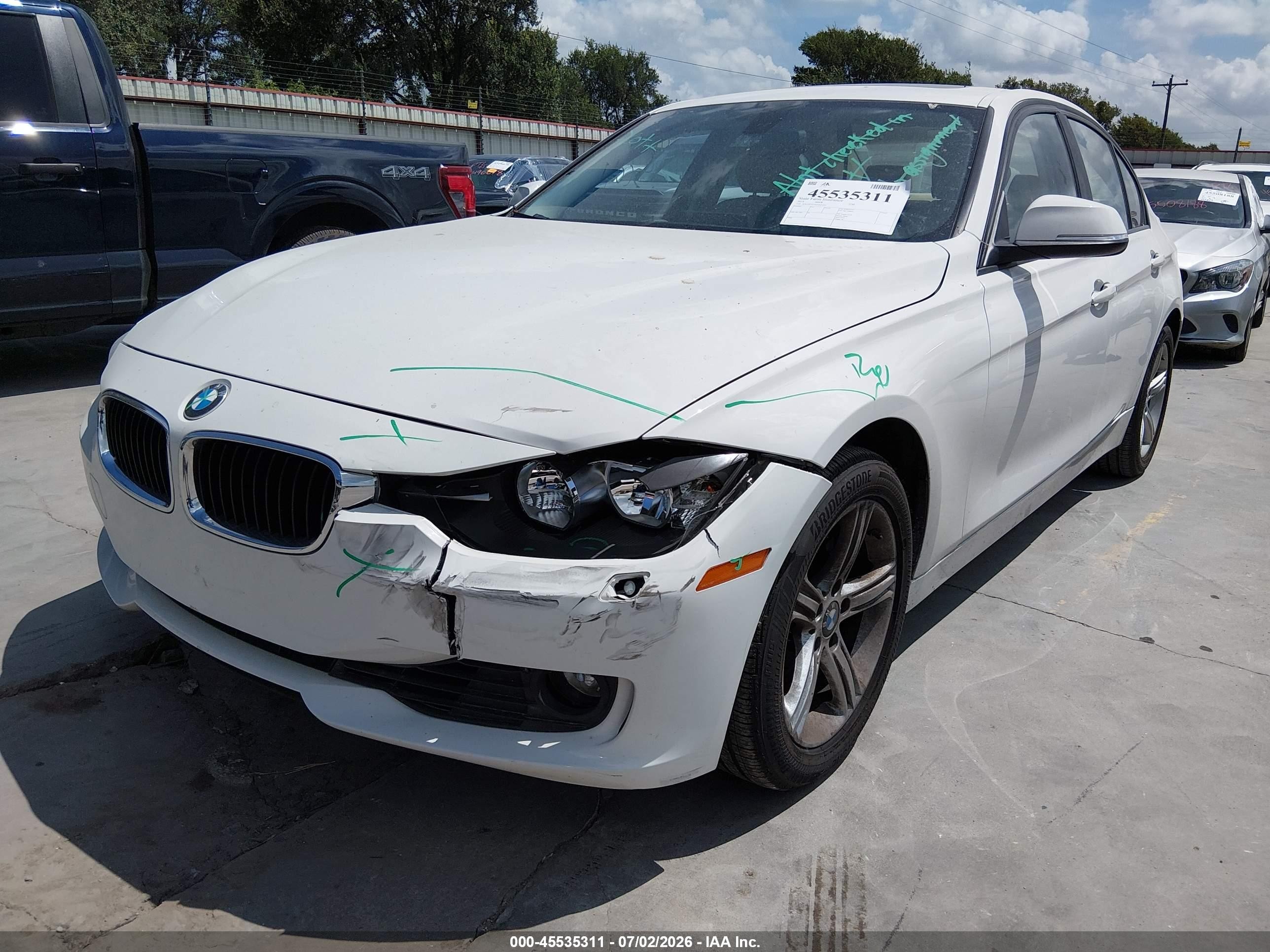 2014 Bmw 328i Xdrive White vin: WBA3B5G59ENS07922
