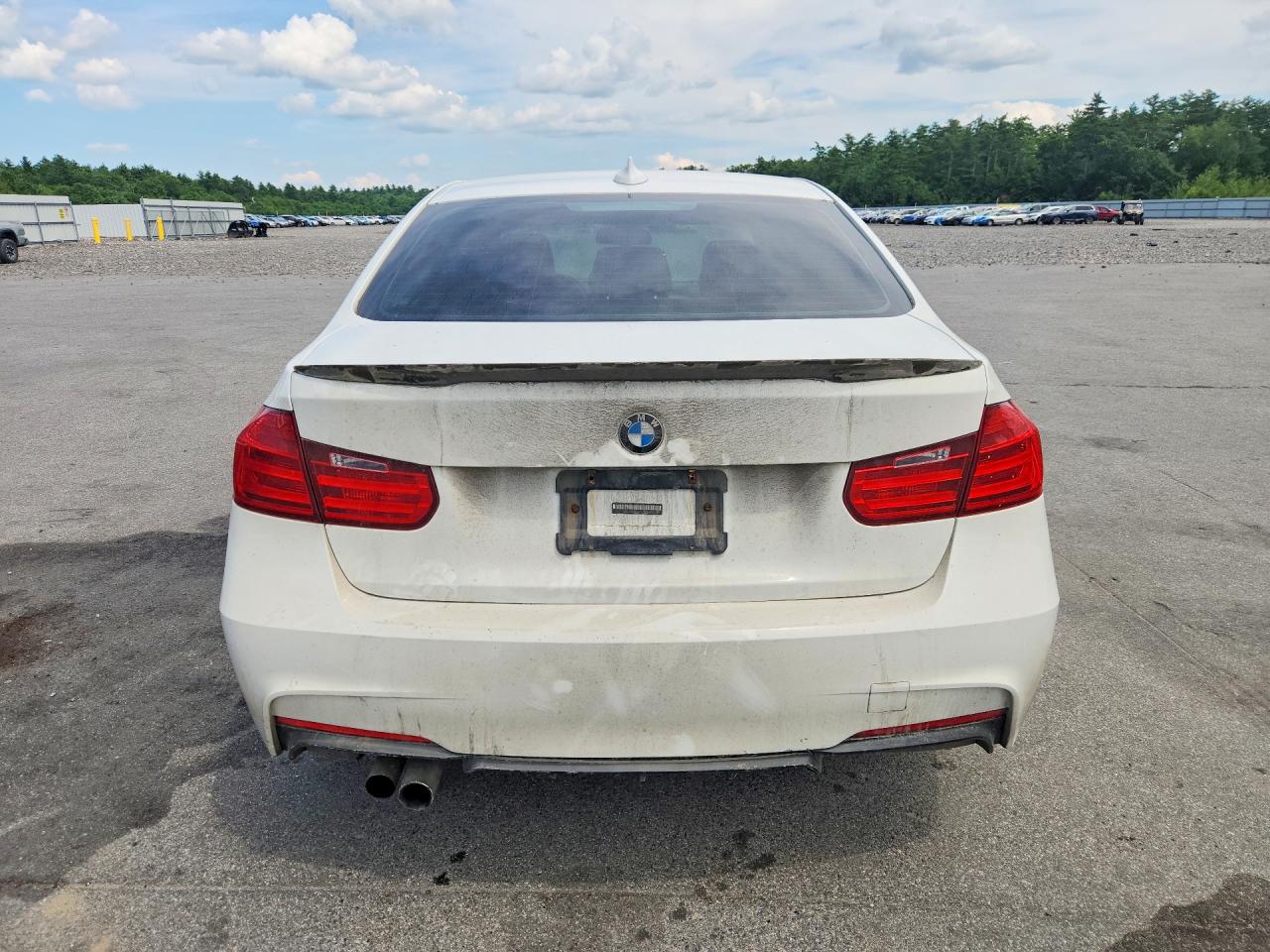 2015 Bmw 328 Xi Sulev White vin: WBA3B5G59FNS14841