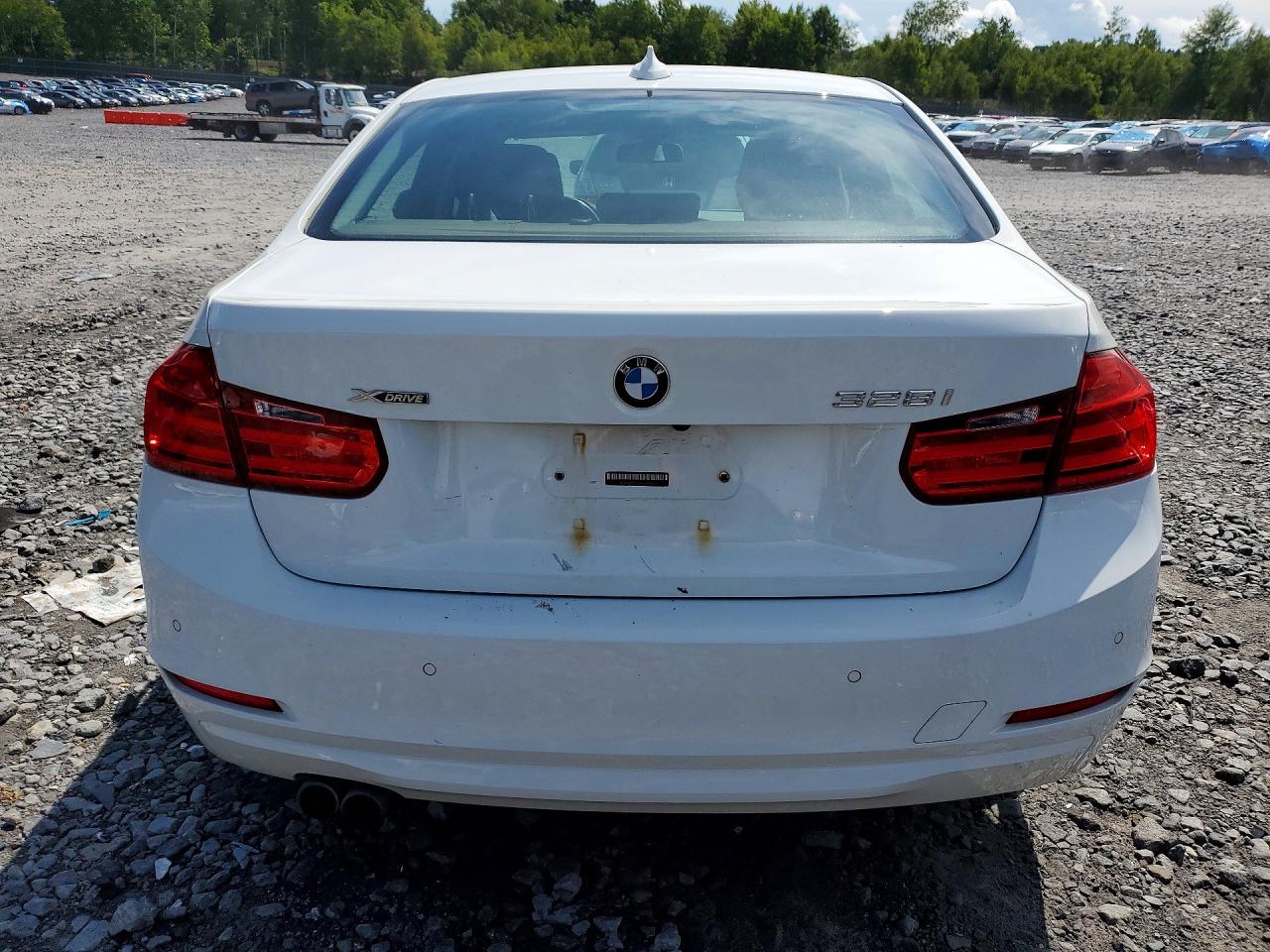 2015 Bmw 328 Xi Sulev White vin: WBA3B5G59FNS18422
