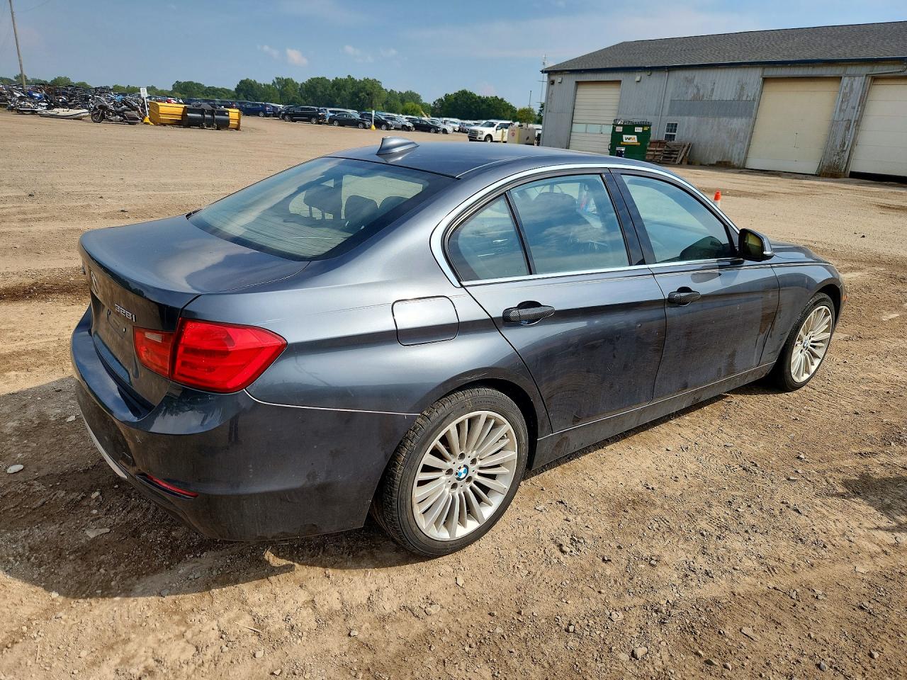 2013 Bmw 328 Xi Sulev Gray vin: WBA3B5G5XDNP40358